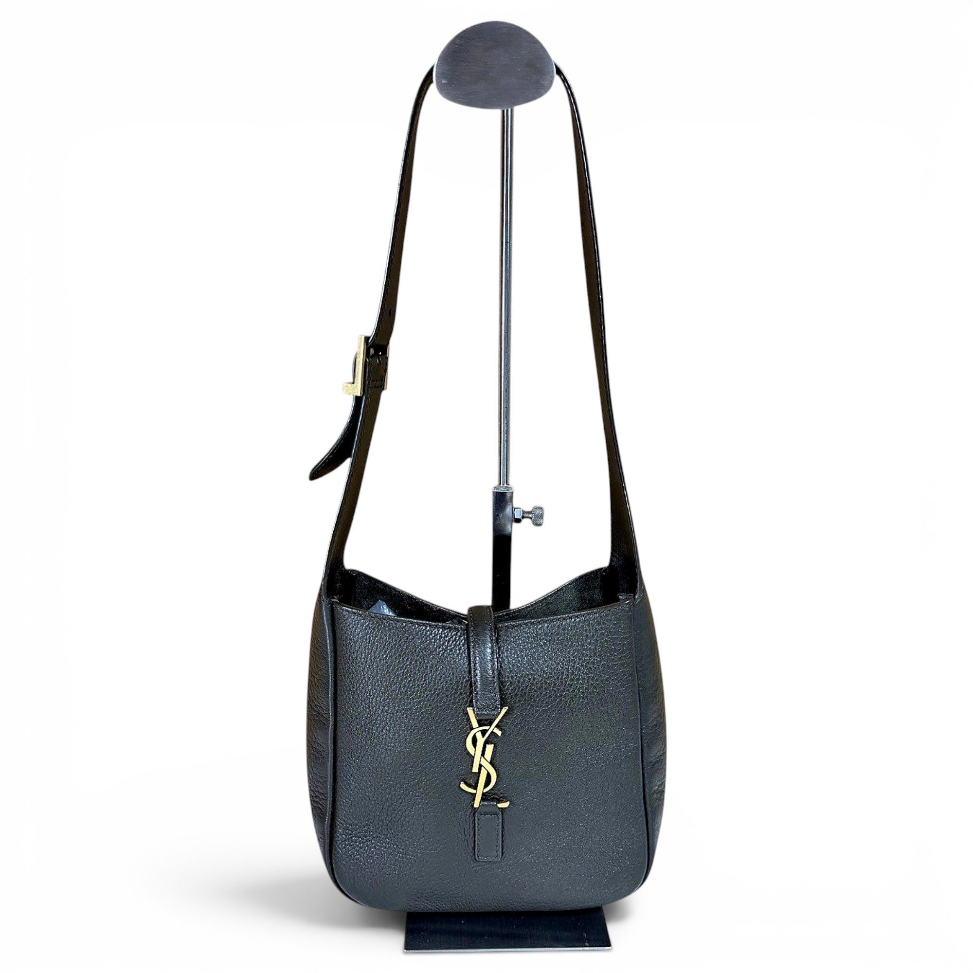Le 5 à 7 leather handbag