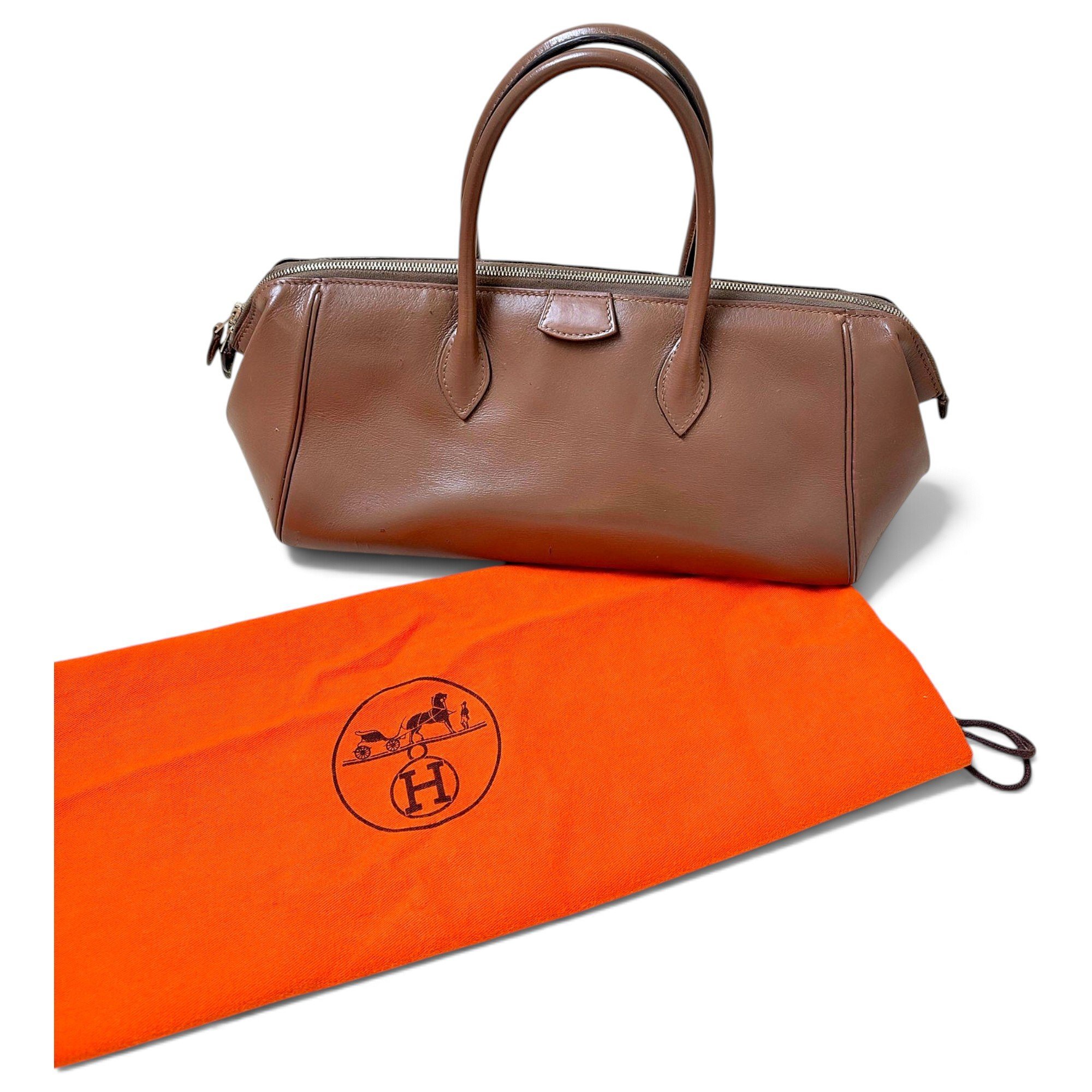 Paris Bombay leather handbag
