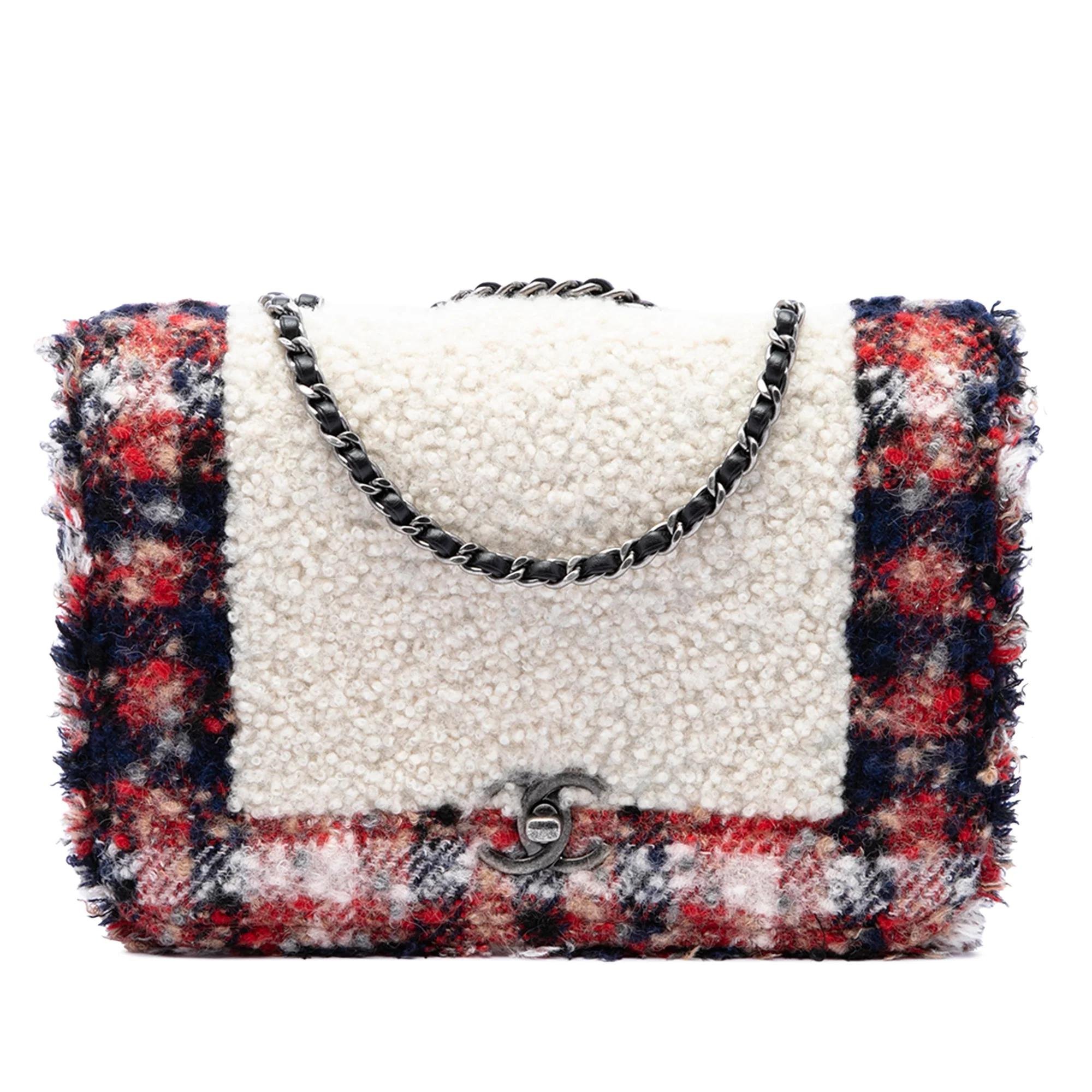 Timeless/Classique tweed handbag