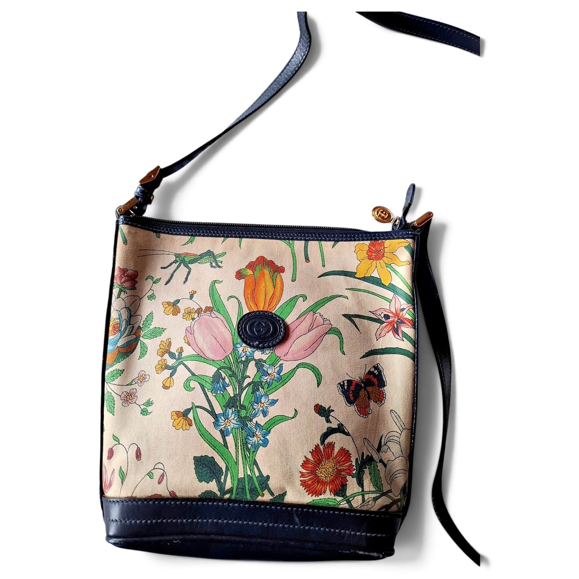 Cloth handbag