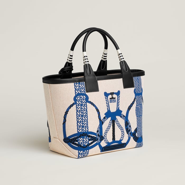 Steeple 25 Bag