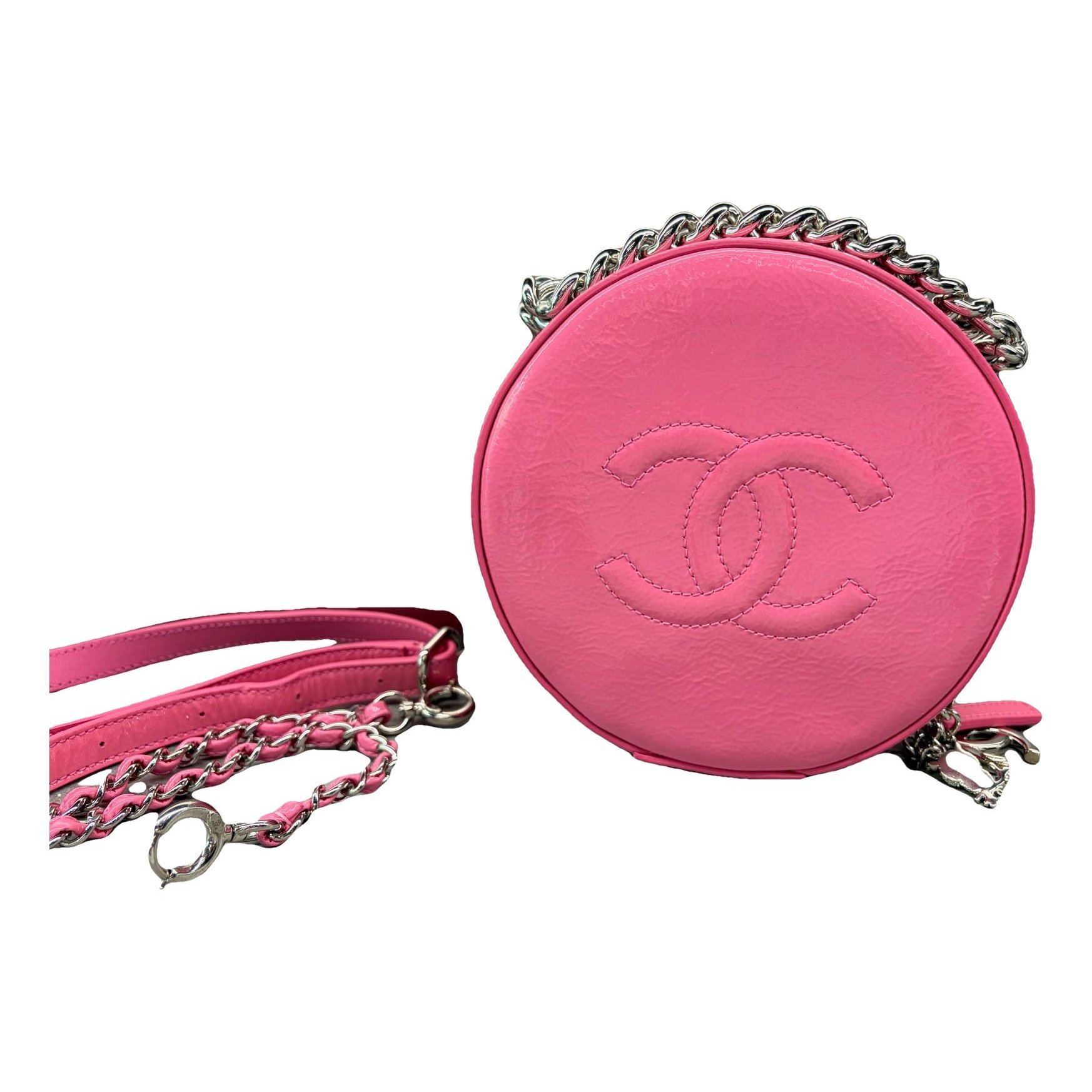 Chanel 19 patent leather crossbody bag