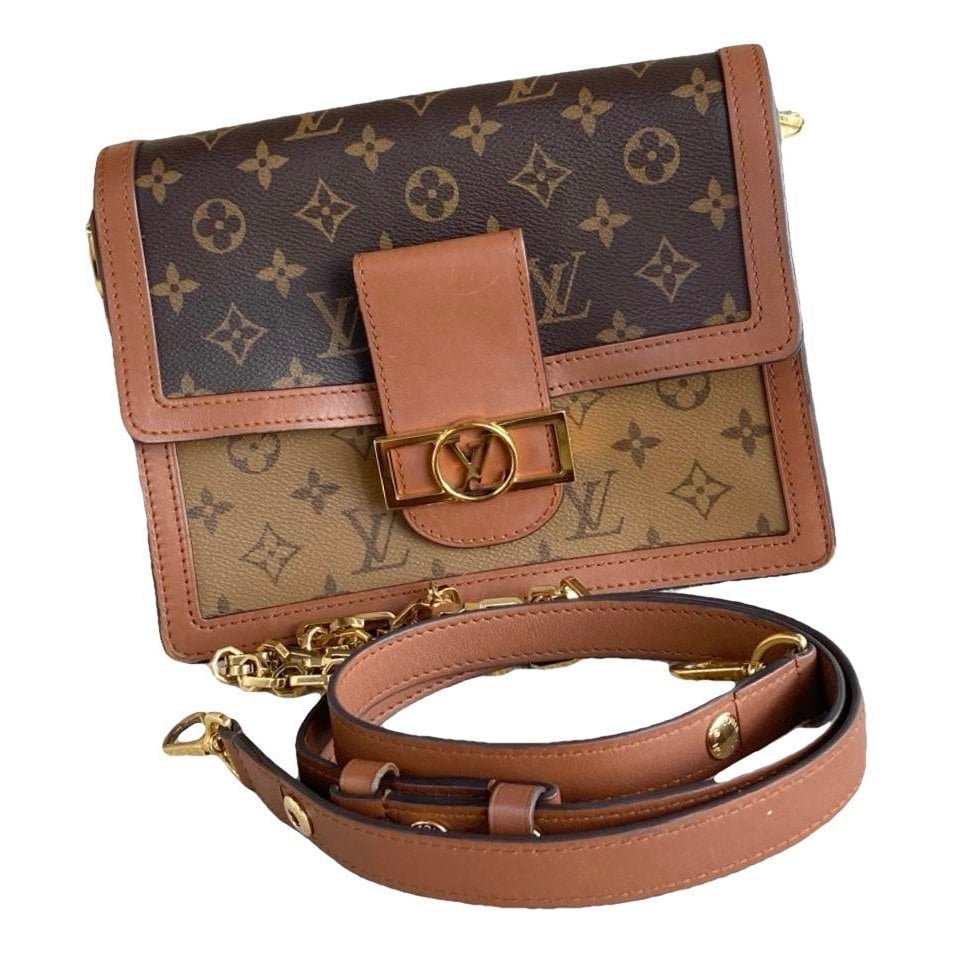 Dauphine leather handbag
