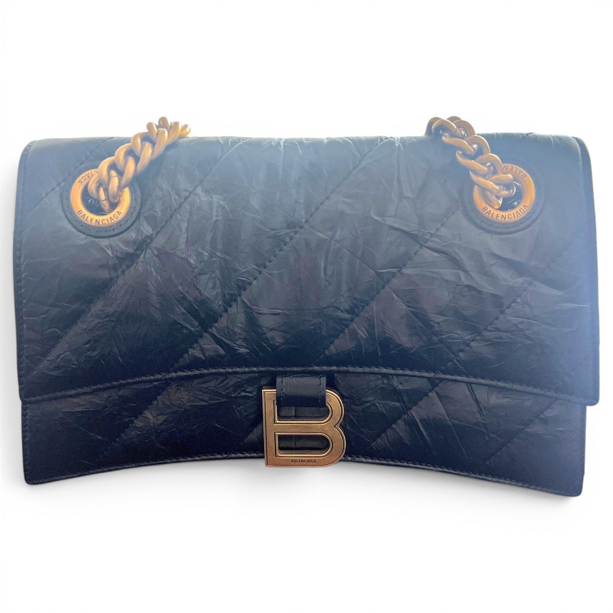 Crush leather handbag