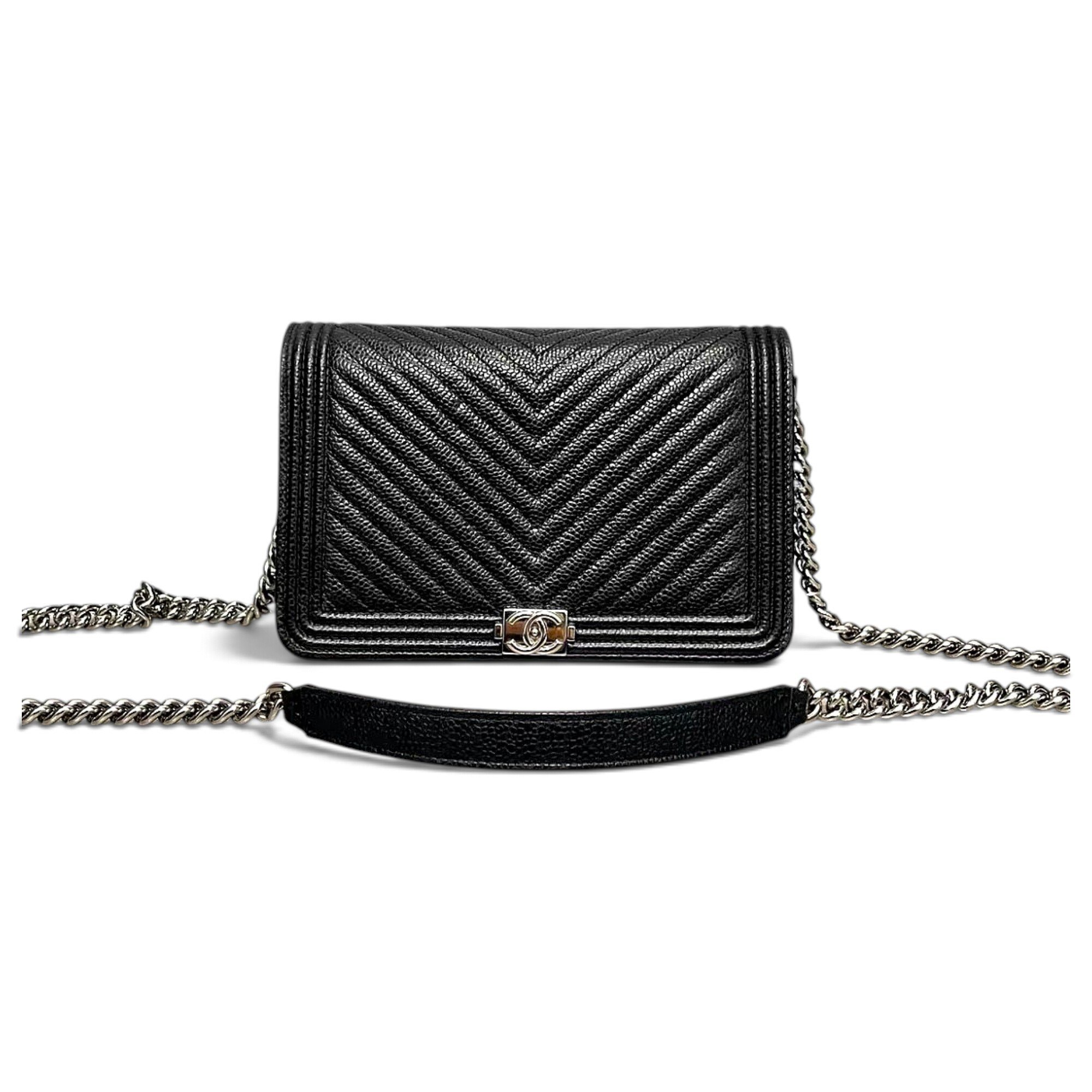 Wallet On Chain Boy leather crossbody bag