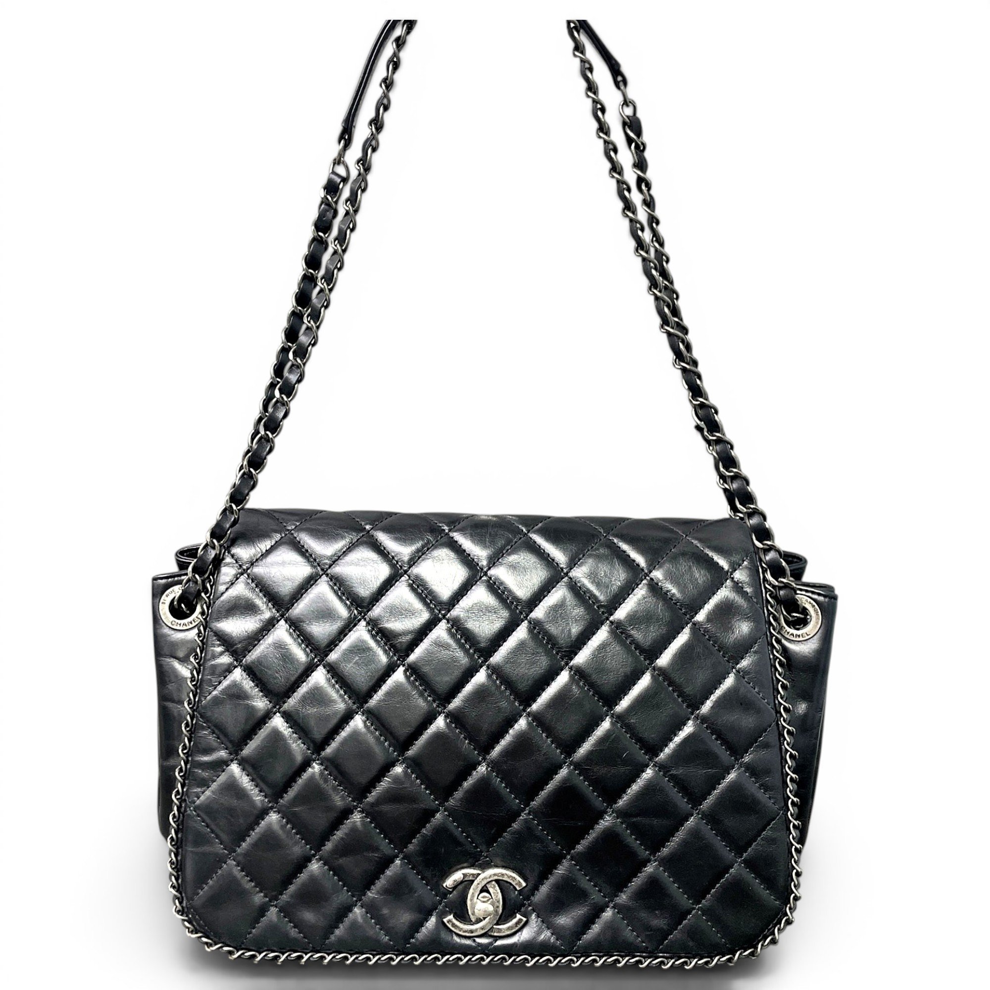 Timeless/Classique leather crossbody bag
