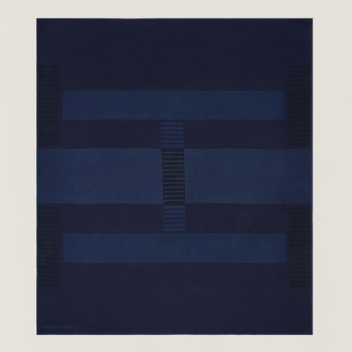 Marine H Tape Bed Cover