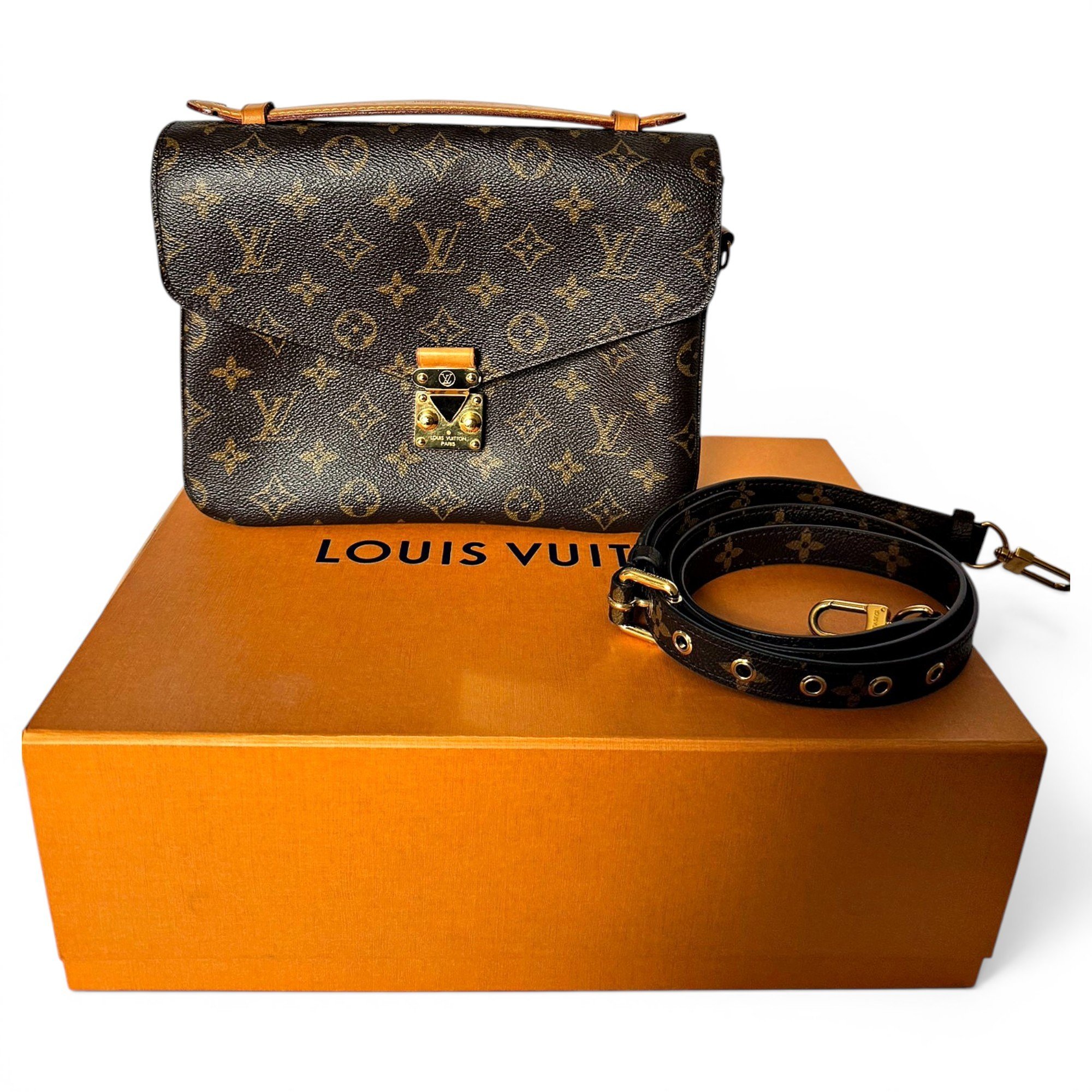 Metis leather crossbody bag