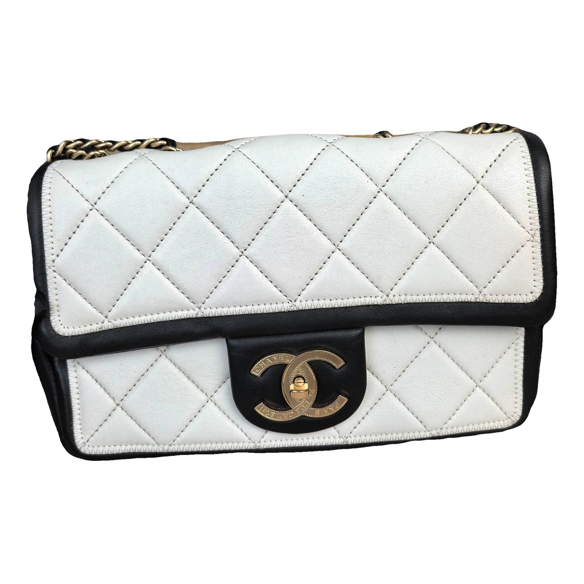 Timeless/Classique leather handbag
