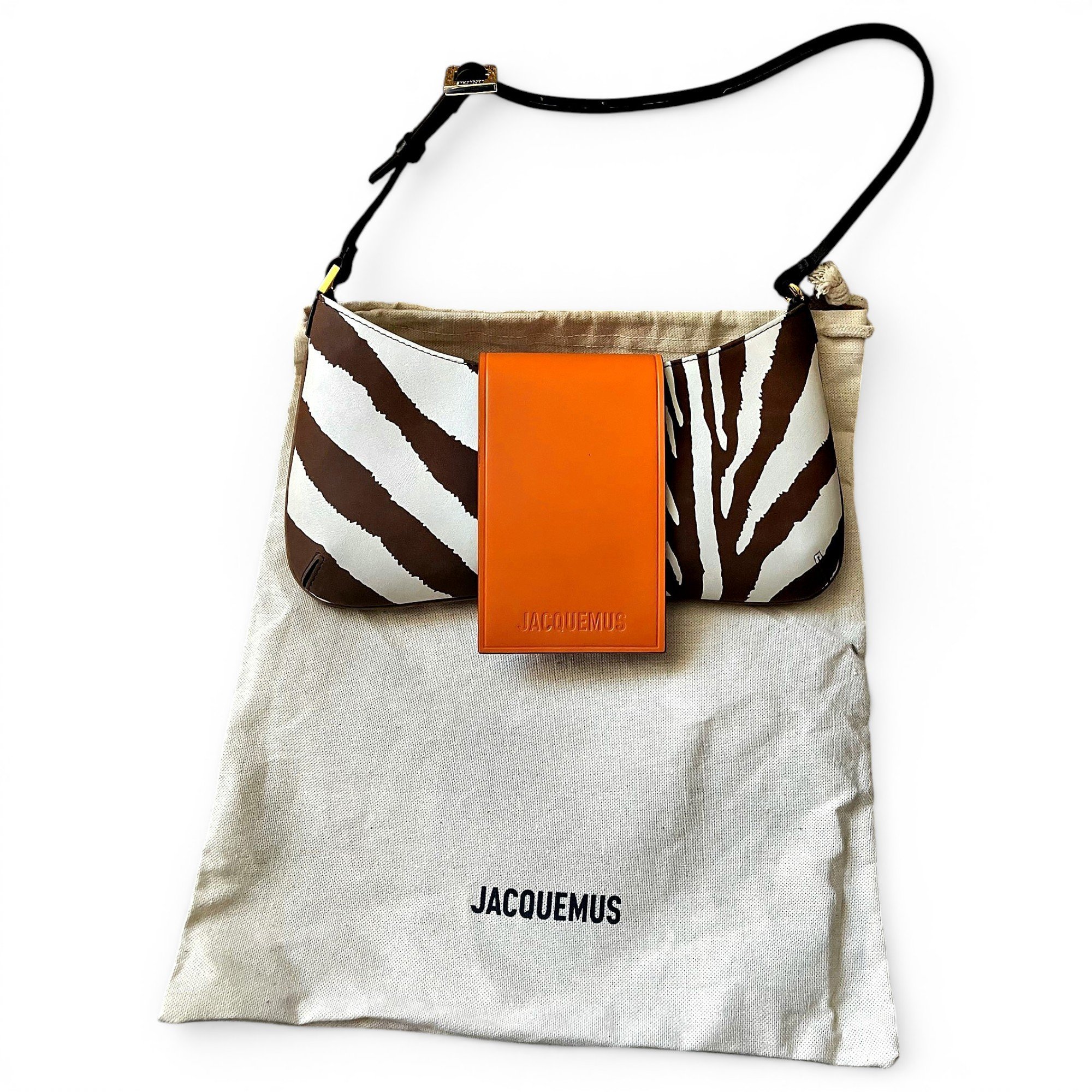 Le Bisou leather handbag