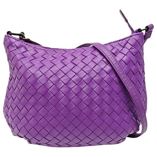 Leather crossbody bag