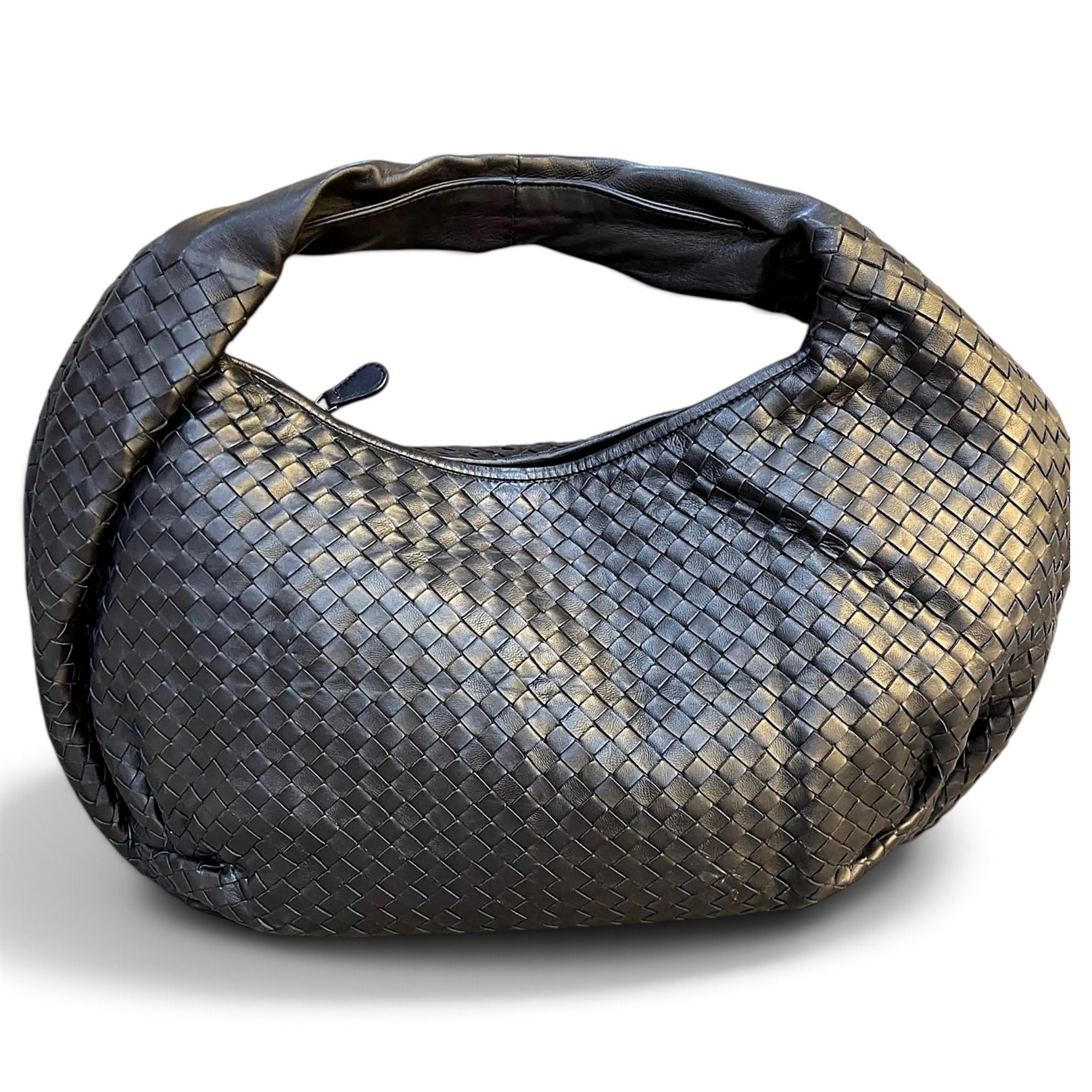 Veneta leather handbag
