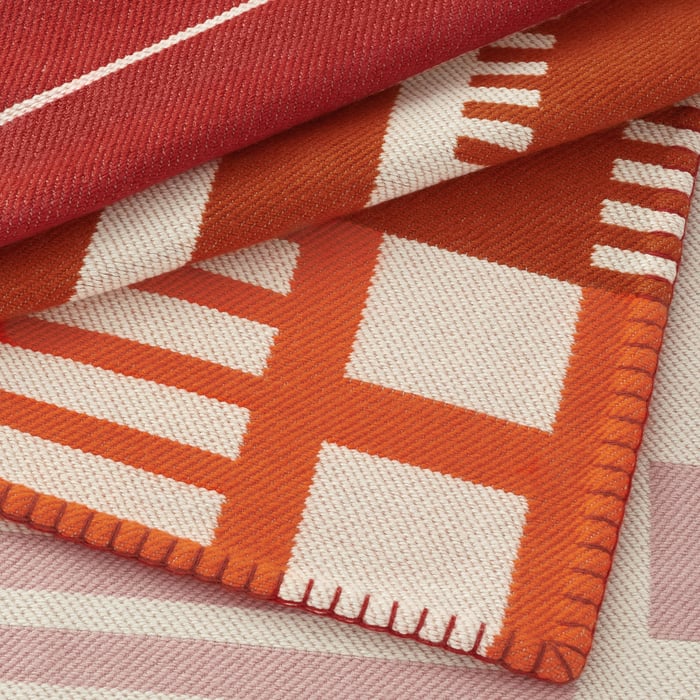 Avalon H Serif Blanket