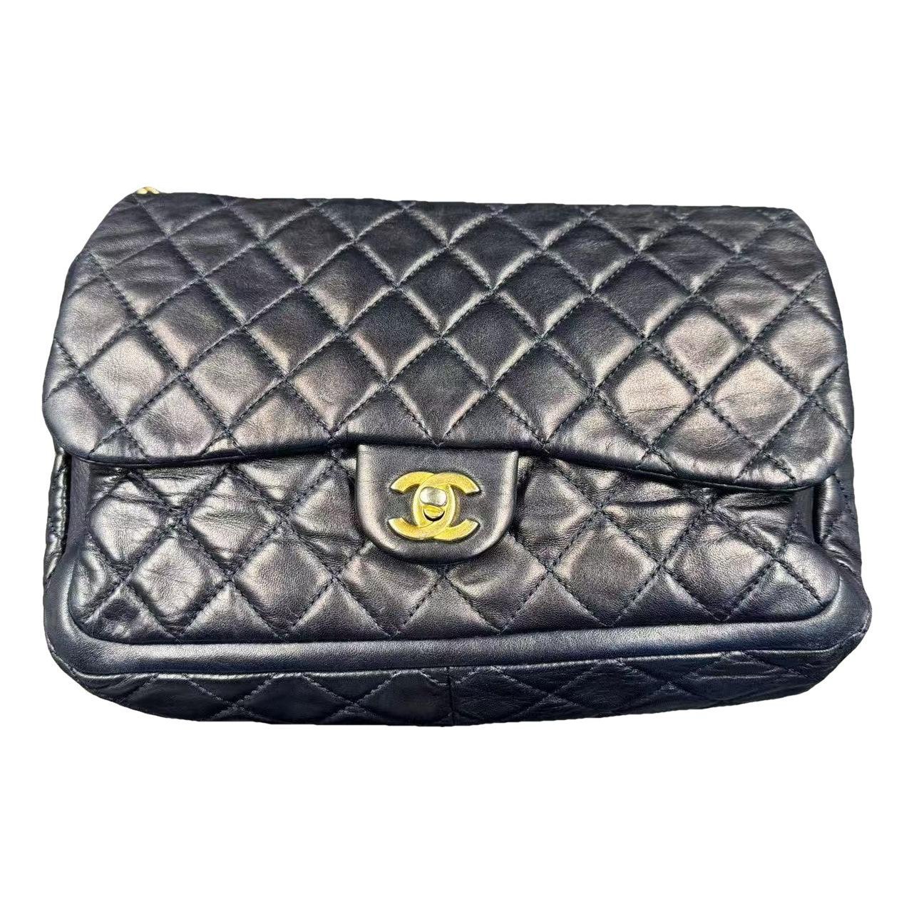 Timeless/Classique leather crossbody bag