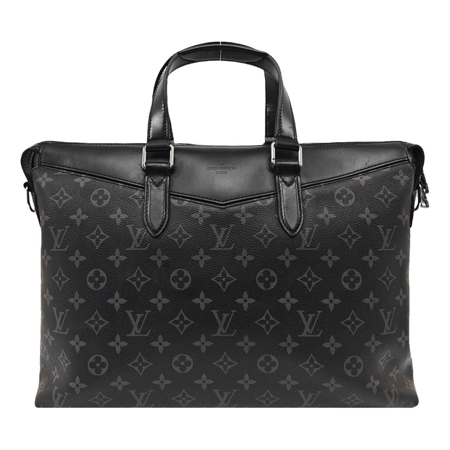 Explorer plissé leather handbag
