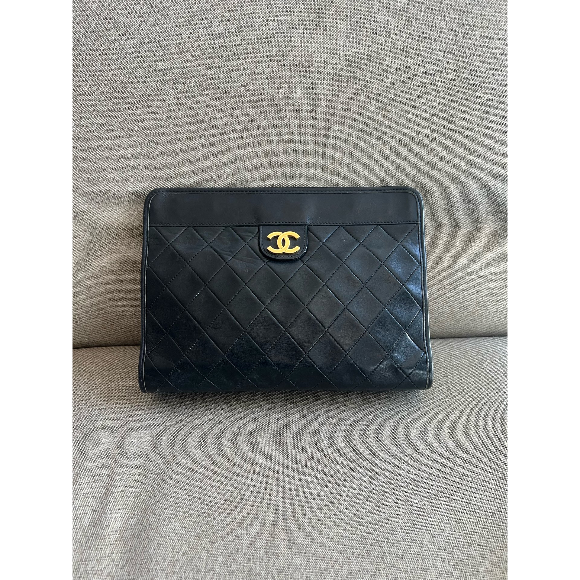 Leather clutch bag