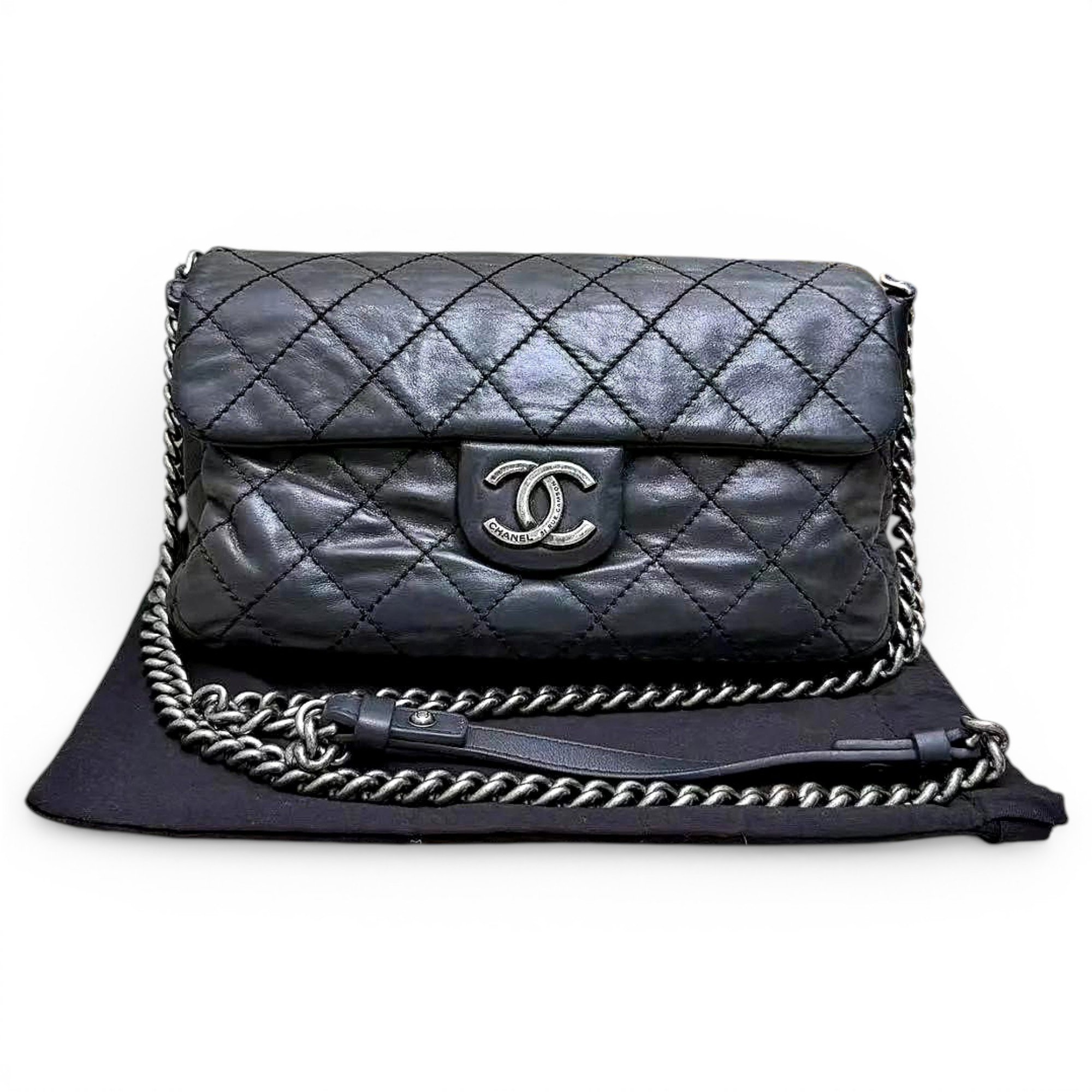 Leather handbag
