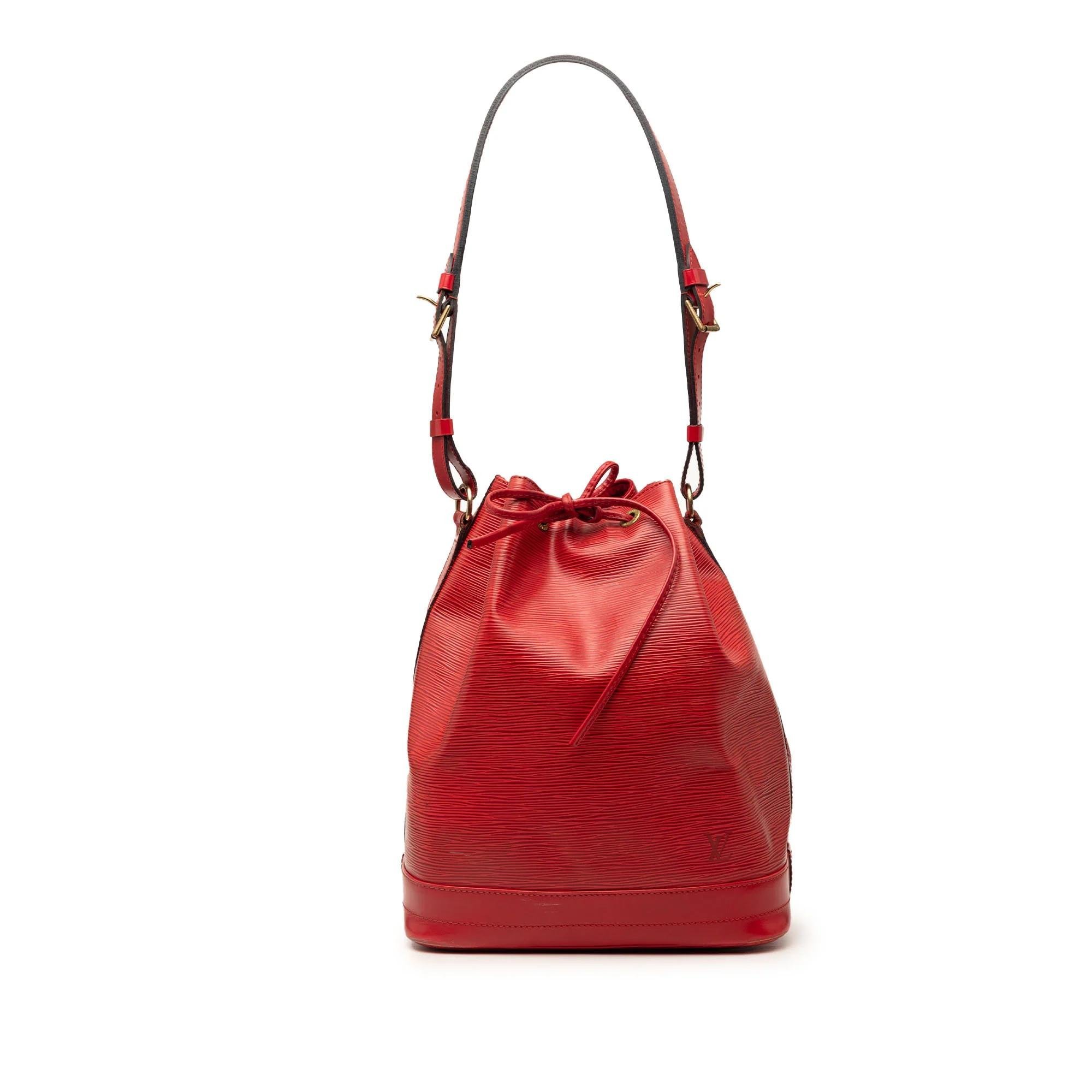 Bucket leather bag