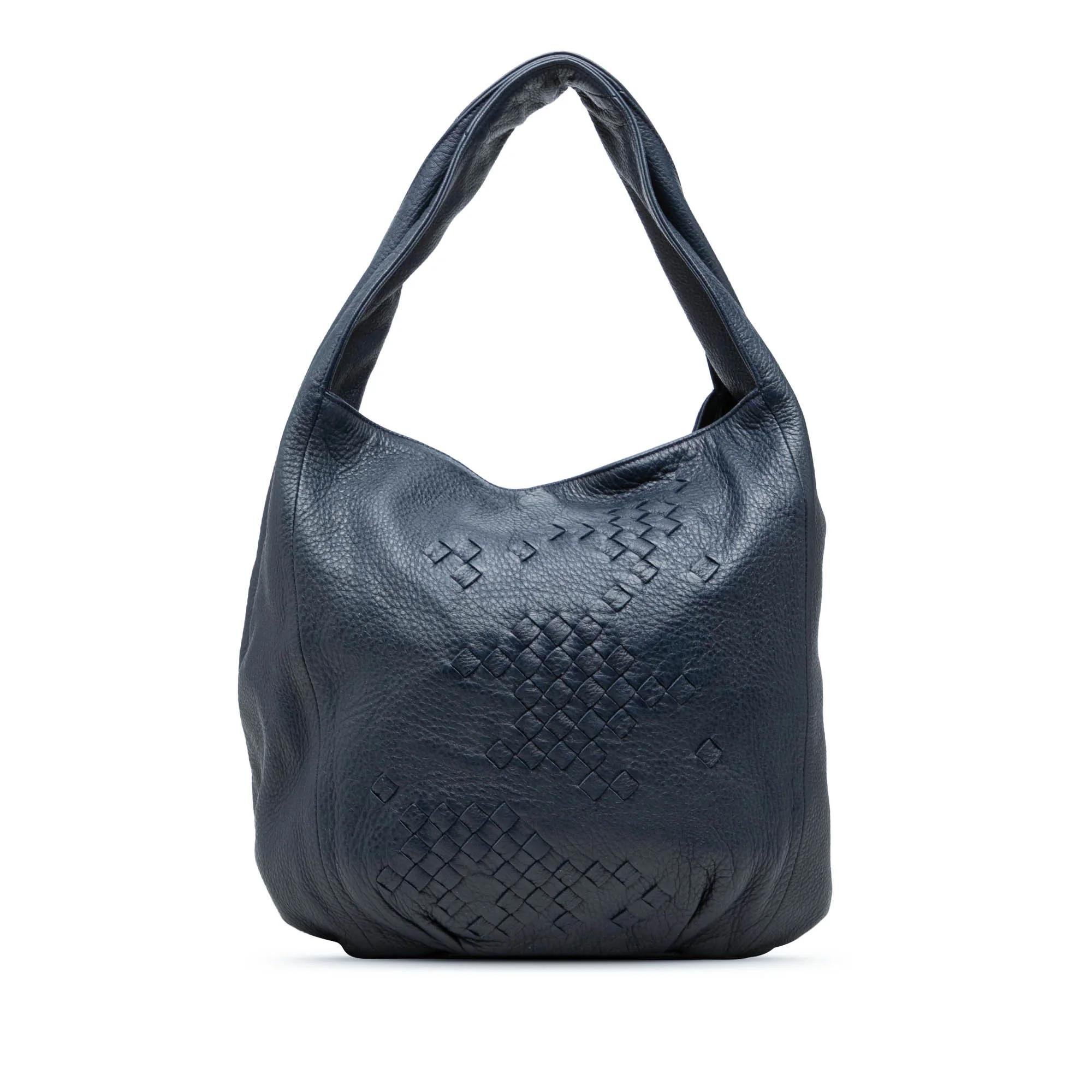 Veneta leather handbag