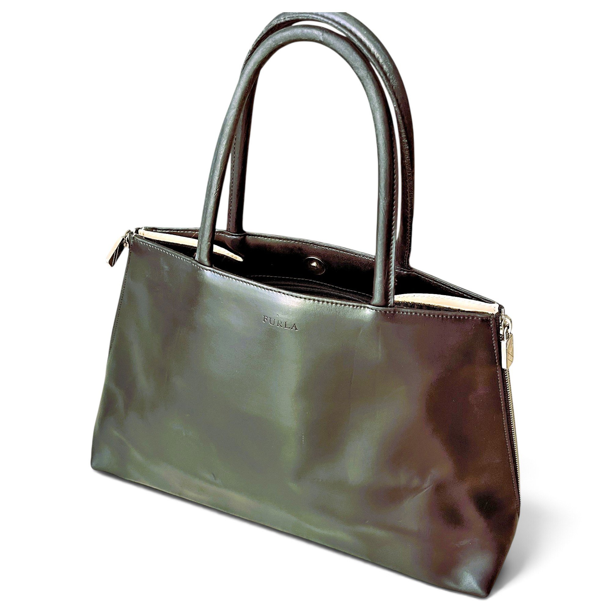 Leather handbag