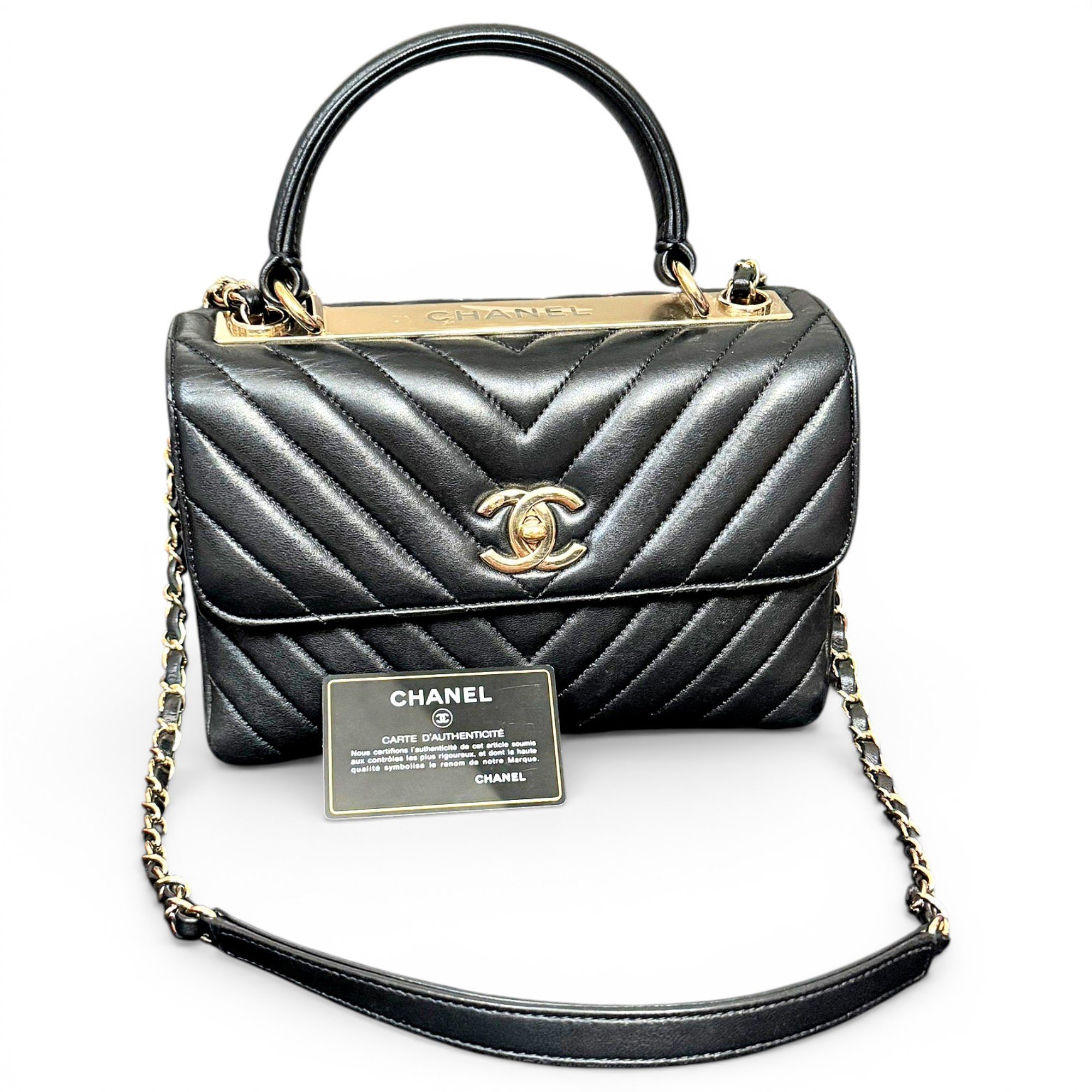 Trendy CC Top Handle leather handbag