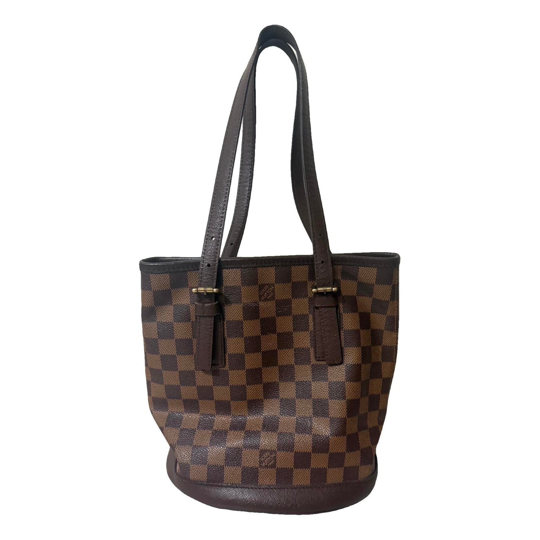 Bucket leather handbag