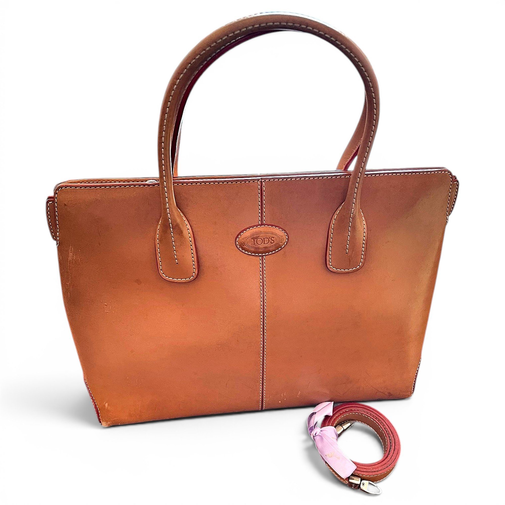 Leather handbag