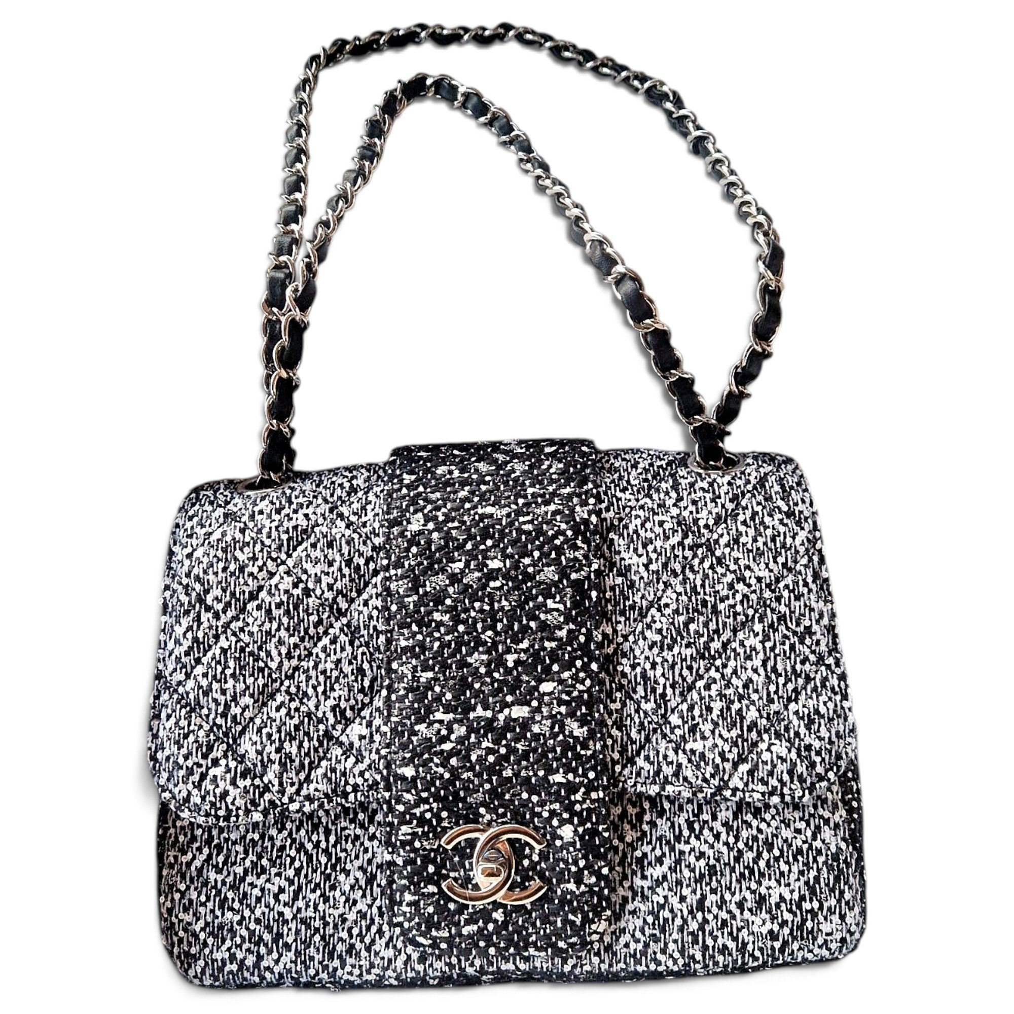 Timeless/Classique tweed handbag