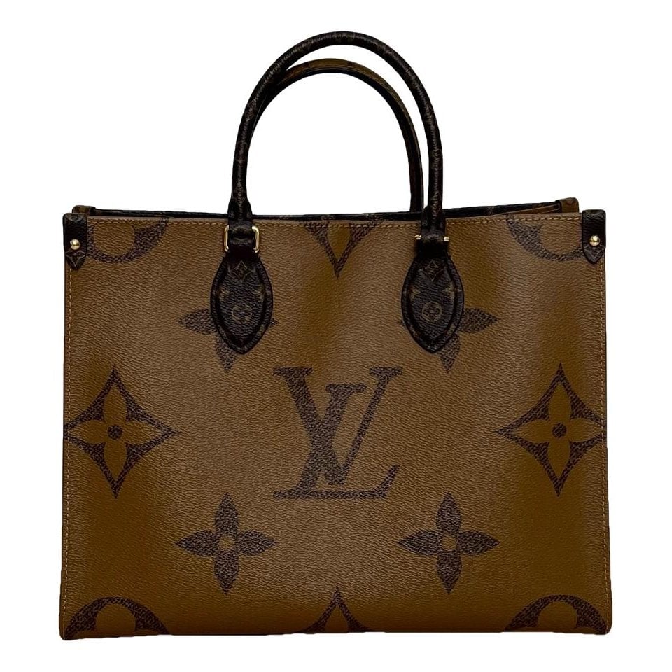 Onthego leather handbag