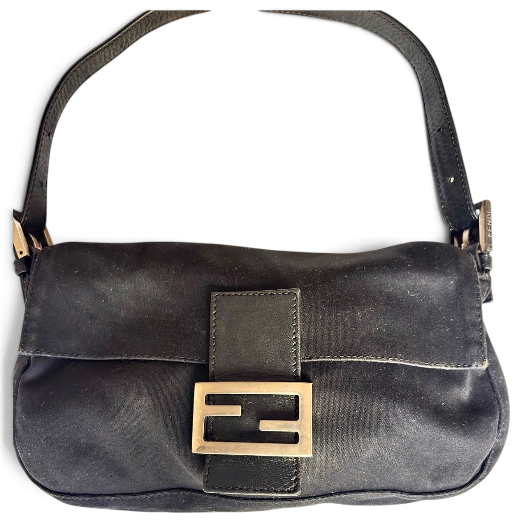 Baguette cloth handbag