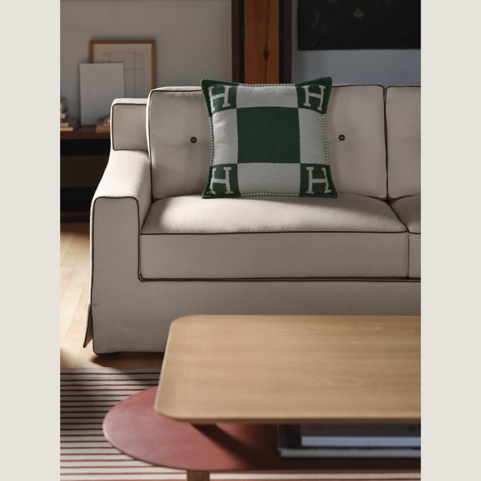 Vert Cèdre Avalon Pillow, Small Model