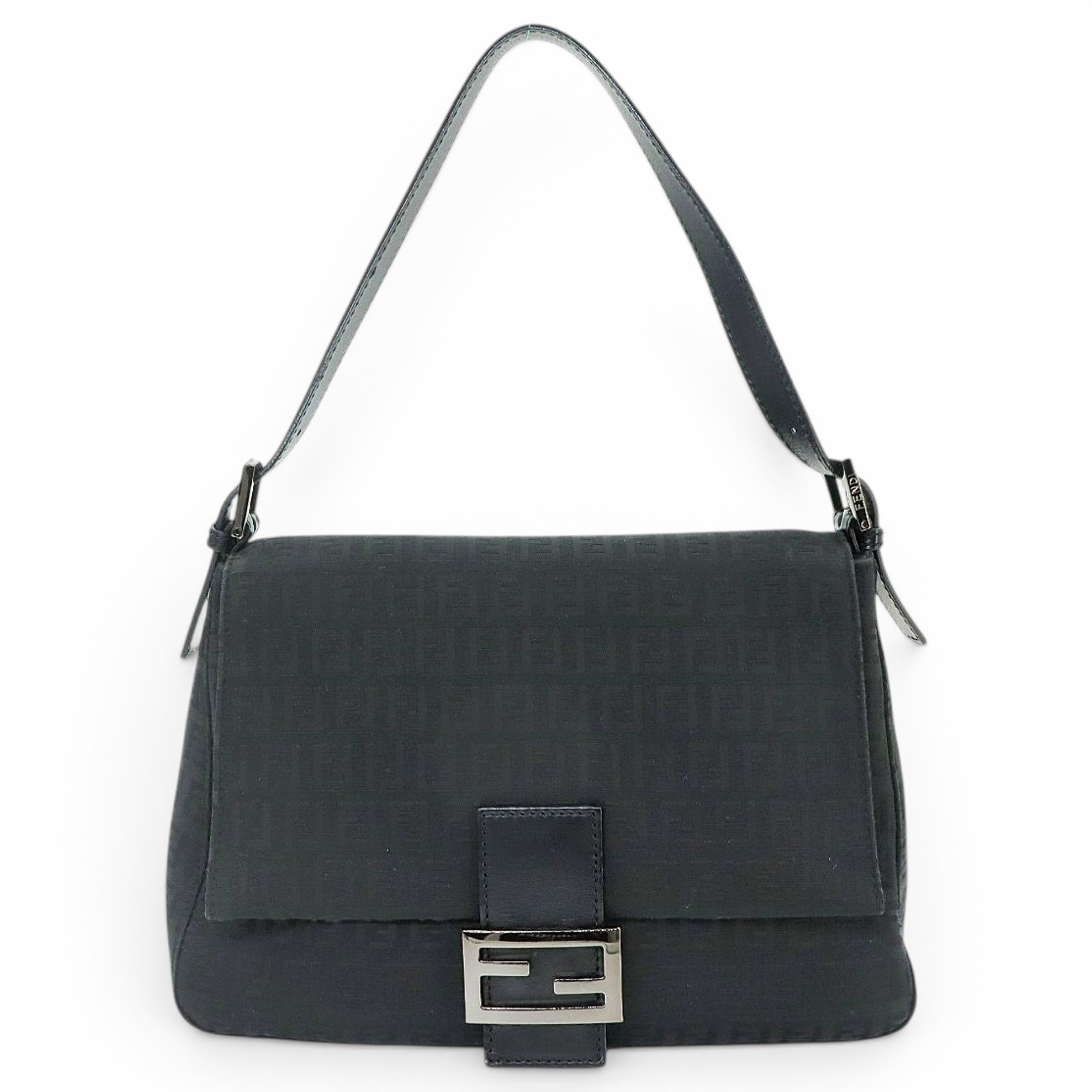 Pocket leather handbag
