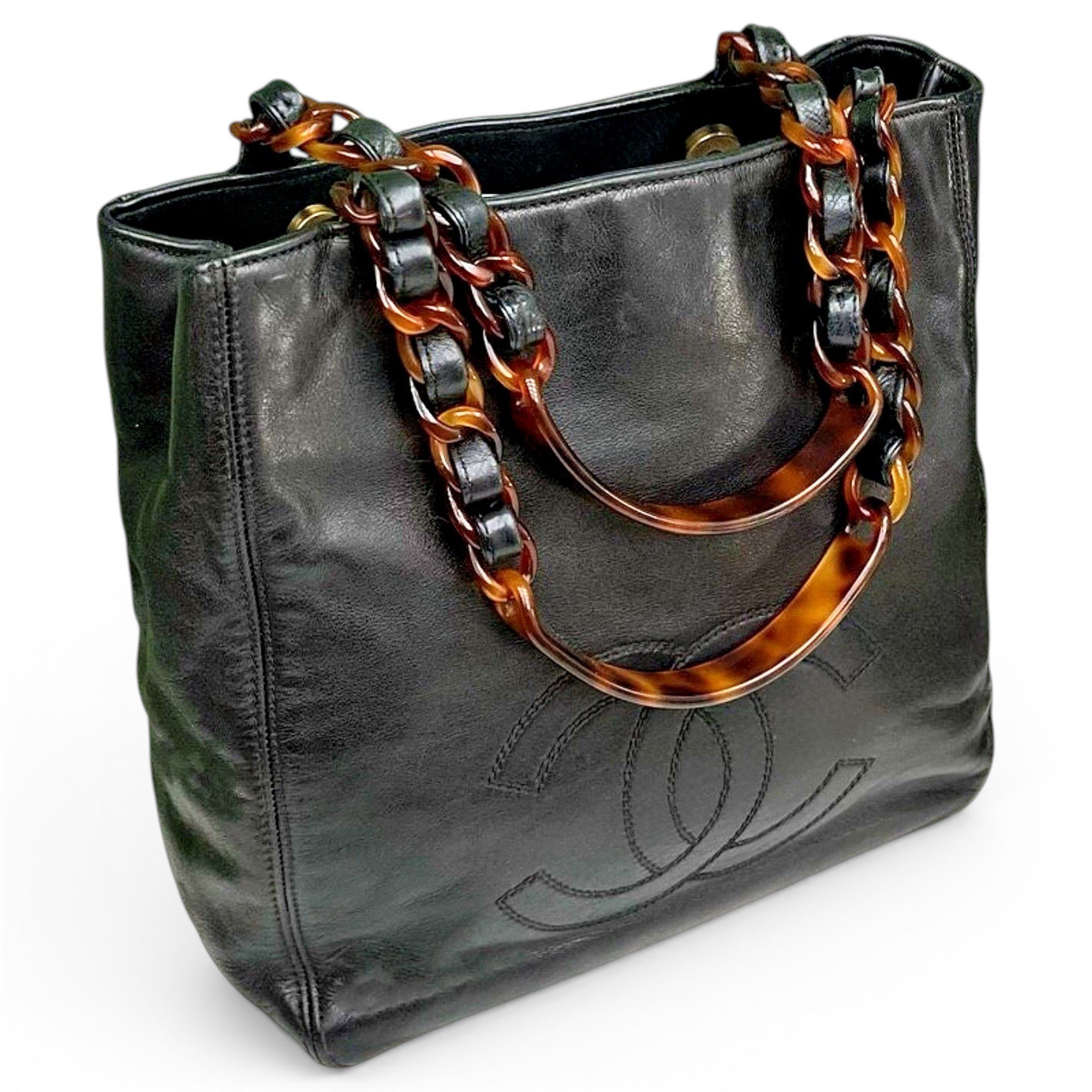 Leather handbag