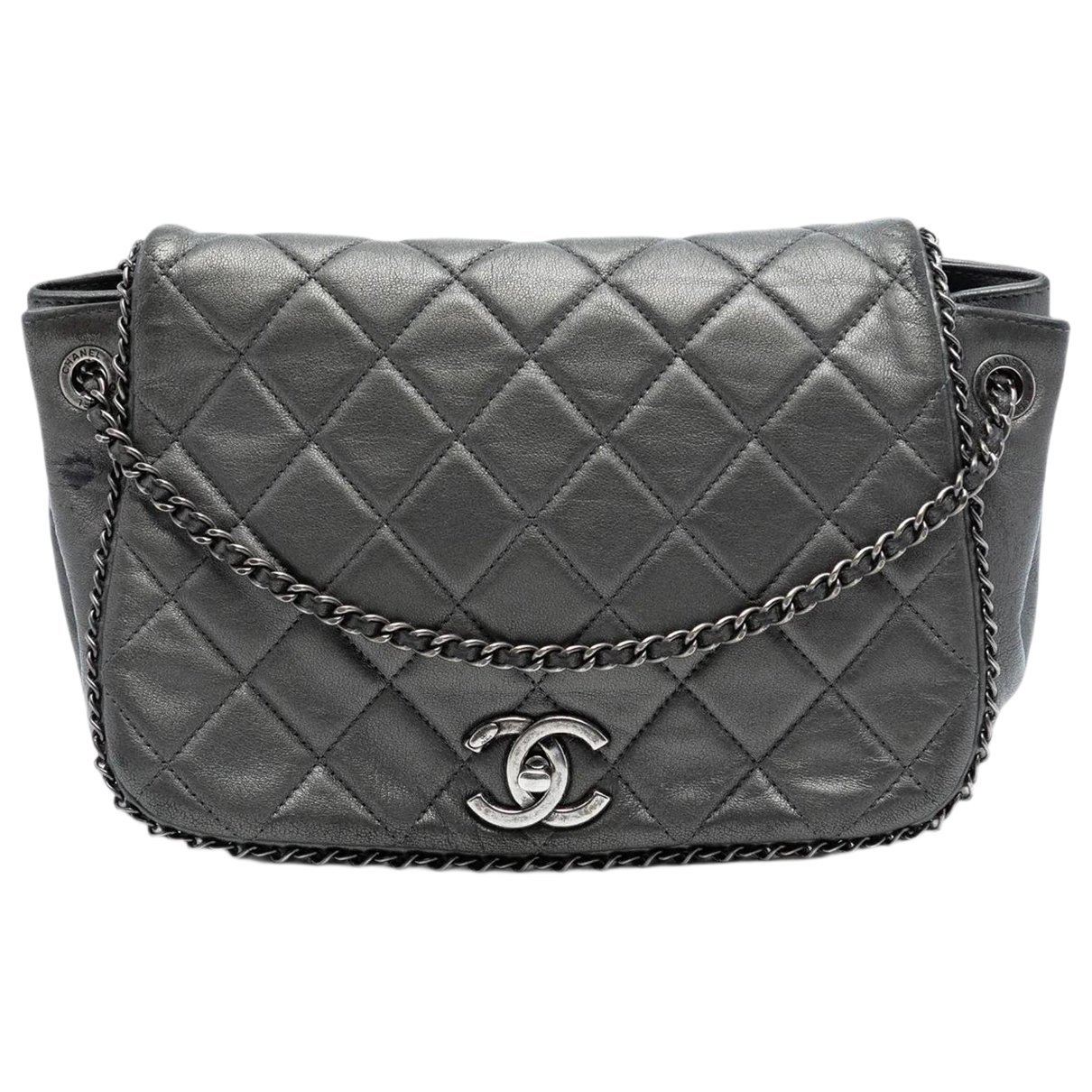 Timeless/Classique leather crossbody bag