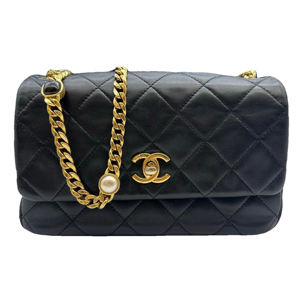 Timeless/Classique leather crossbody bag