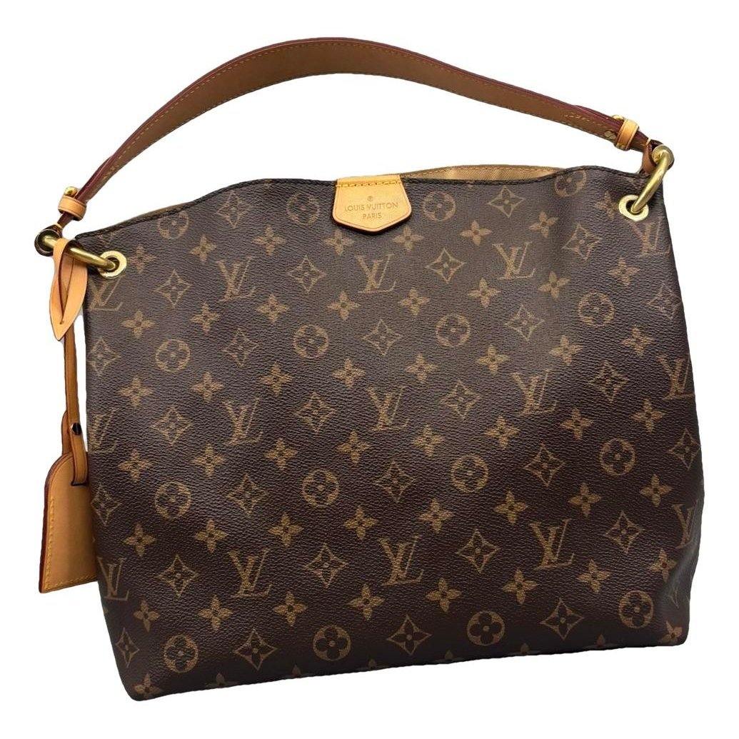 Graceful leather handbag