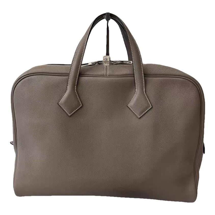 Victoria leather handbag