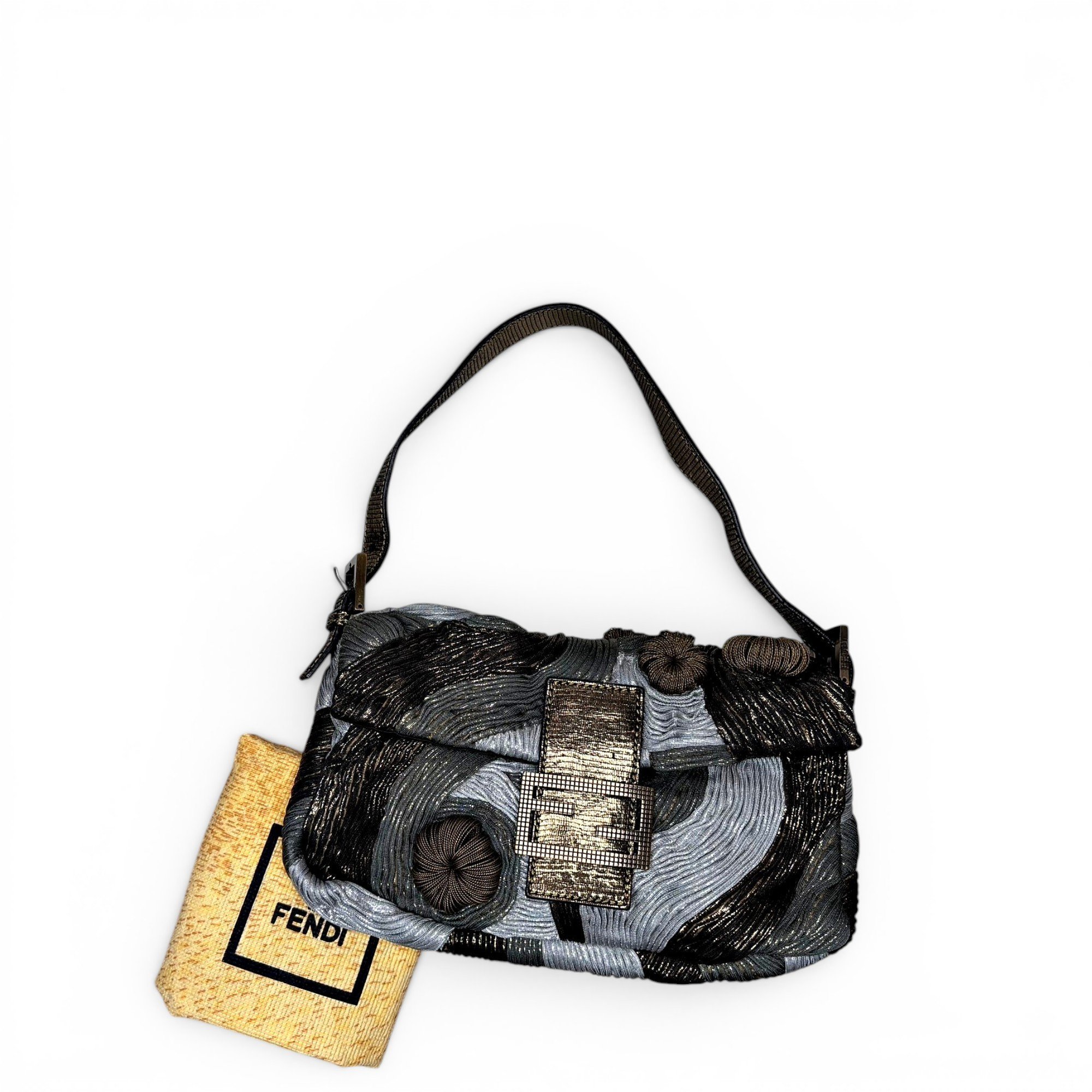 Baguette cloth handbag