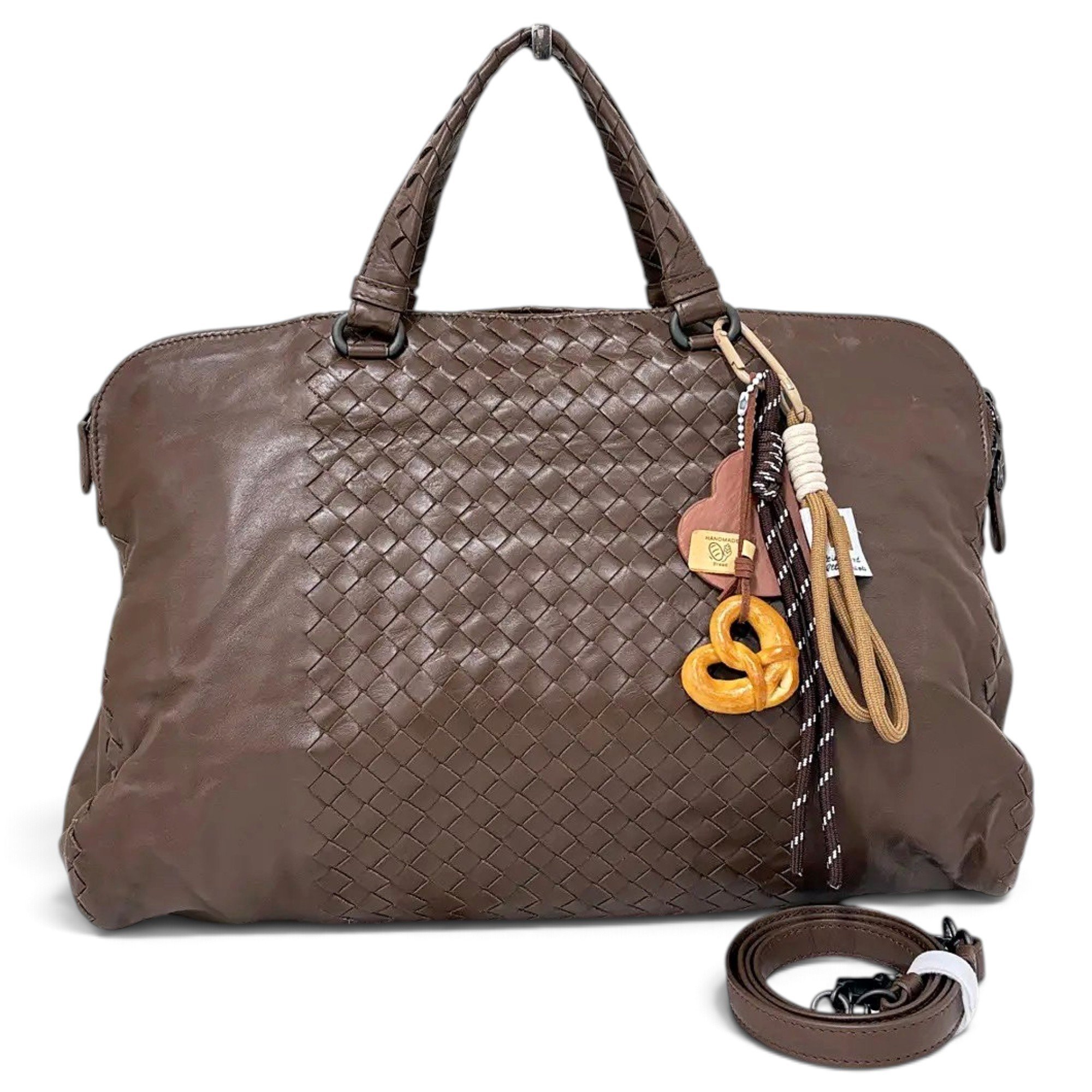 Leather handbag