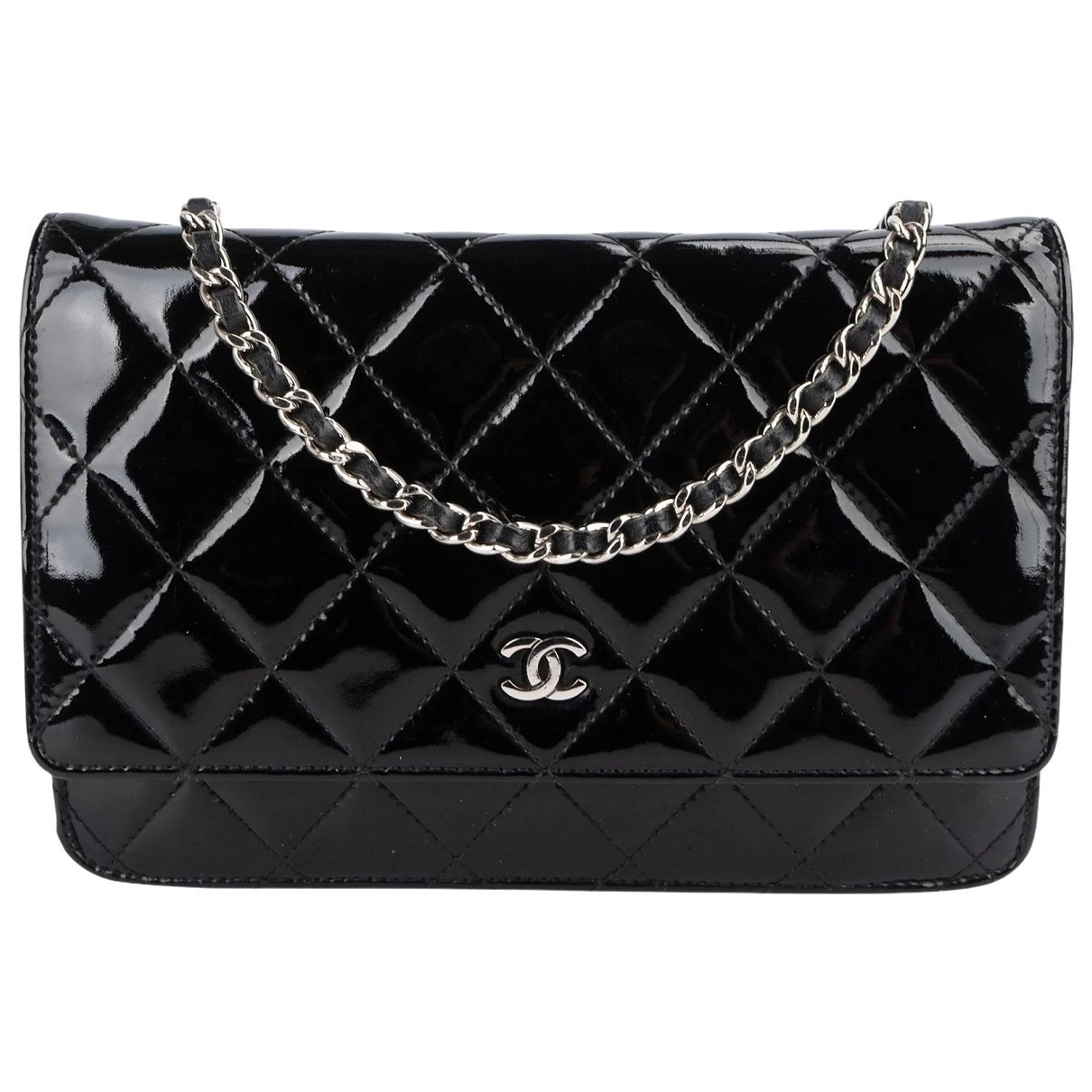 Wallet On Chain leather crossbody bag