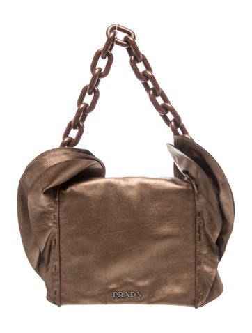 Signature Shoulder Bag