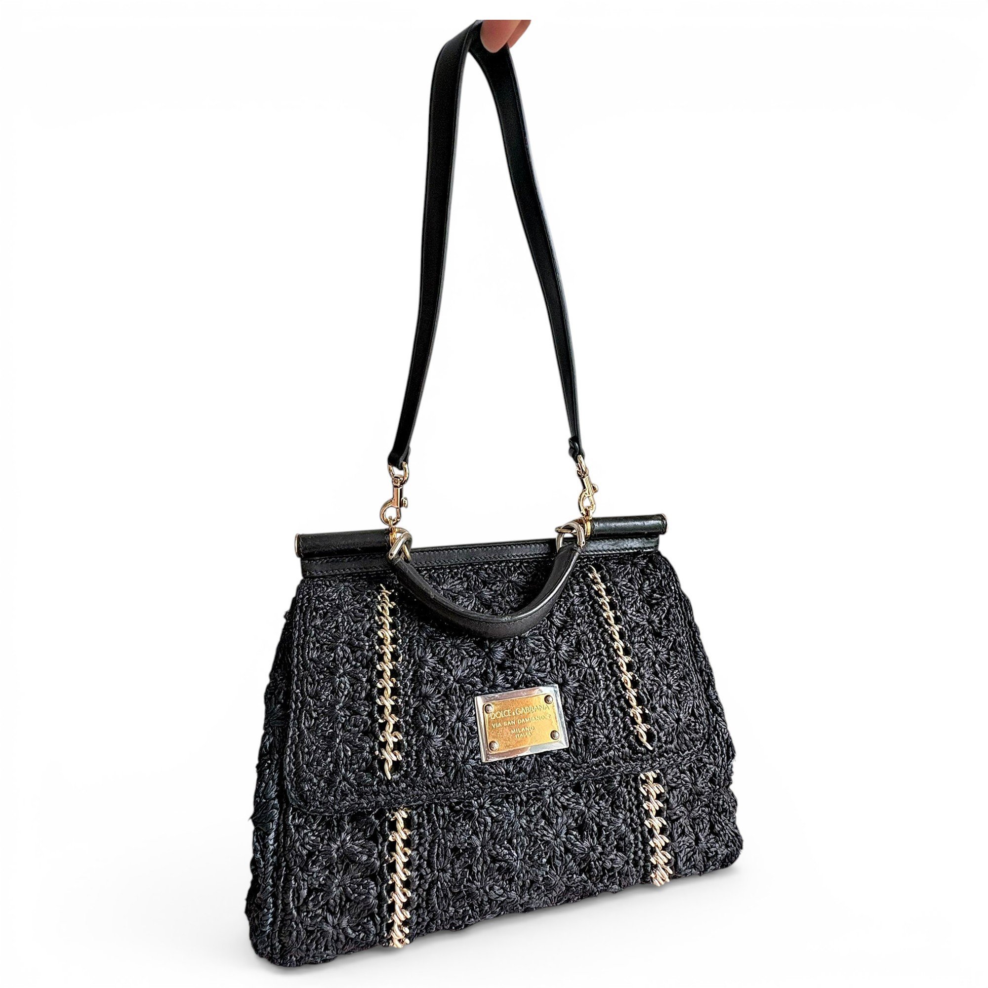 Devotion leather handbag