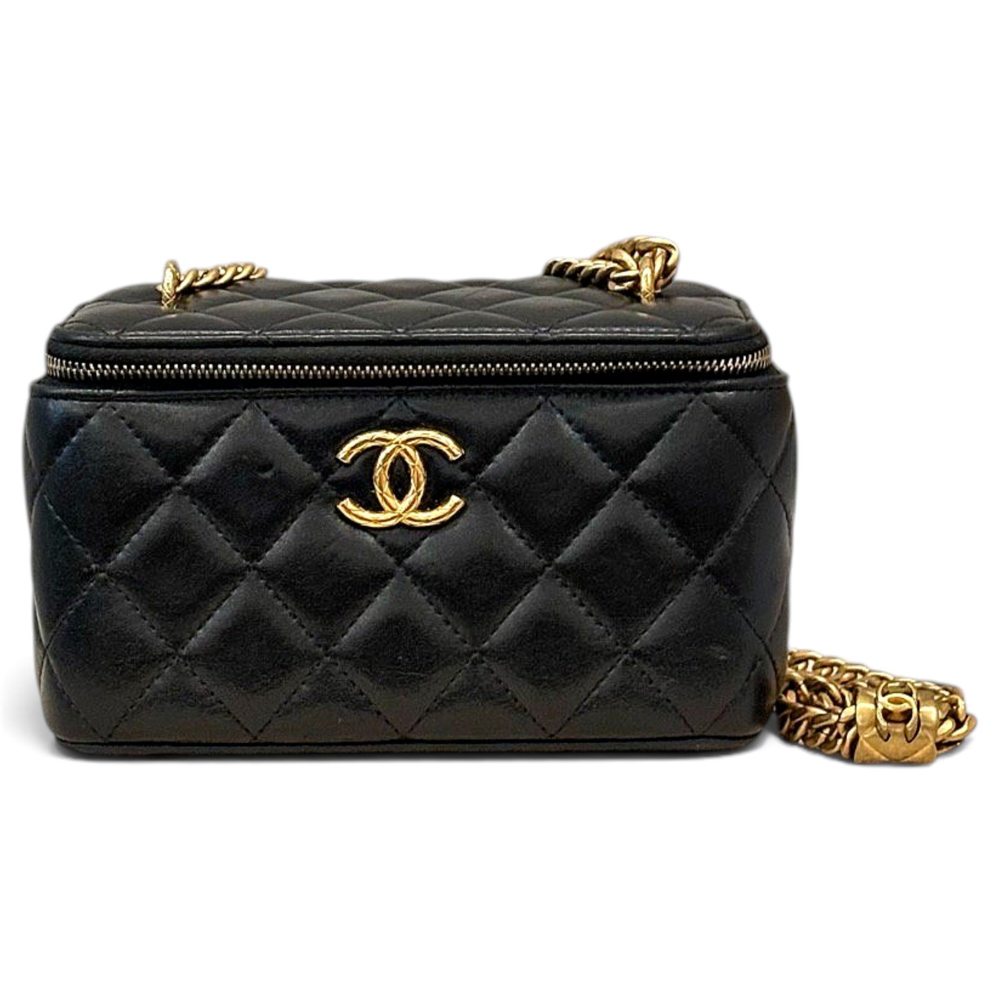 Trendy CC Vanity leather handbag