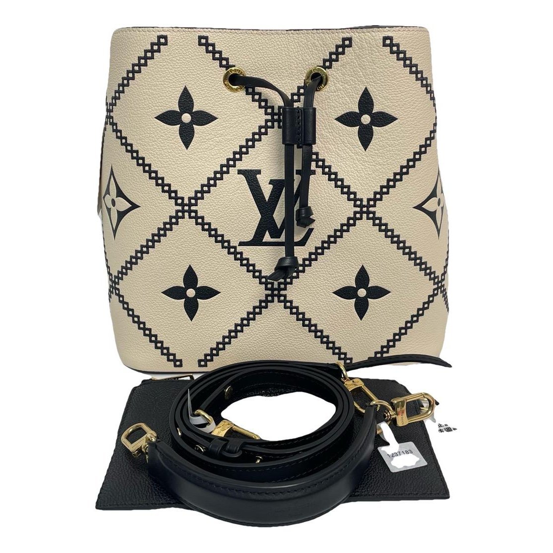 NéoNoé leather handbag