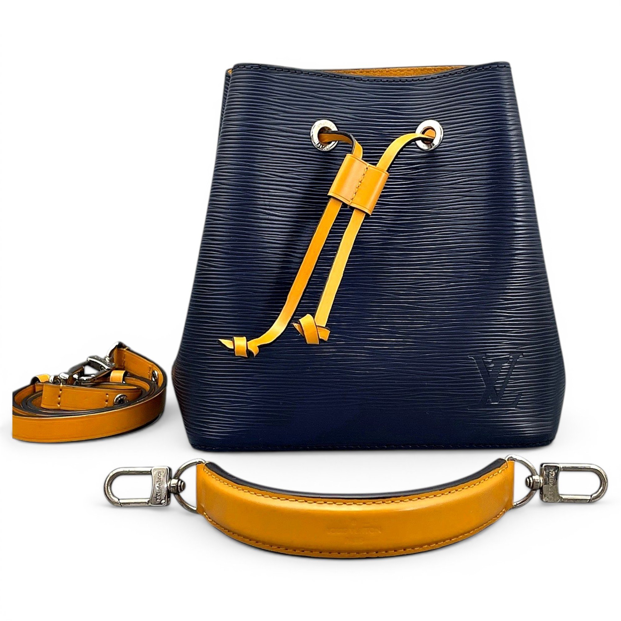 NéoNoé BB leather handbag