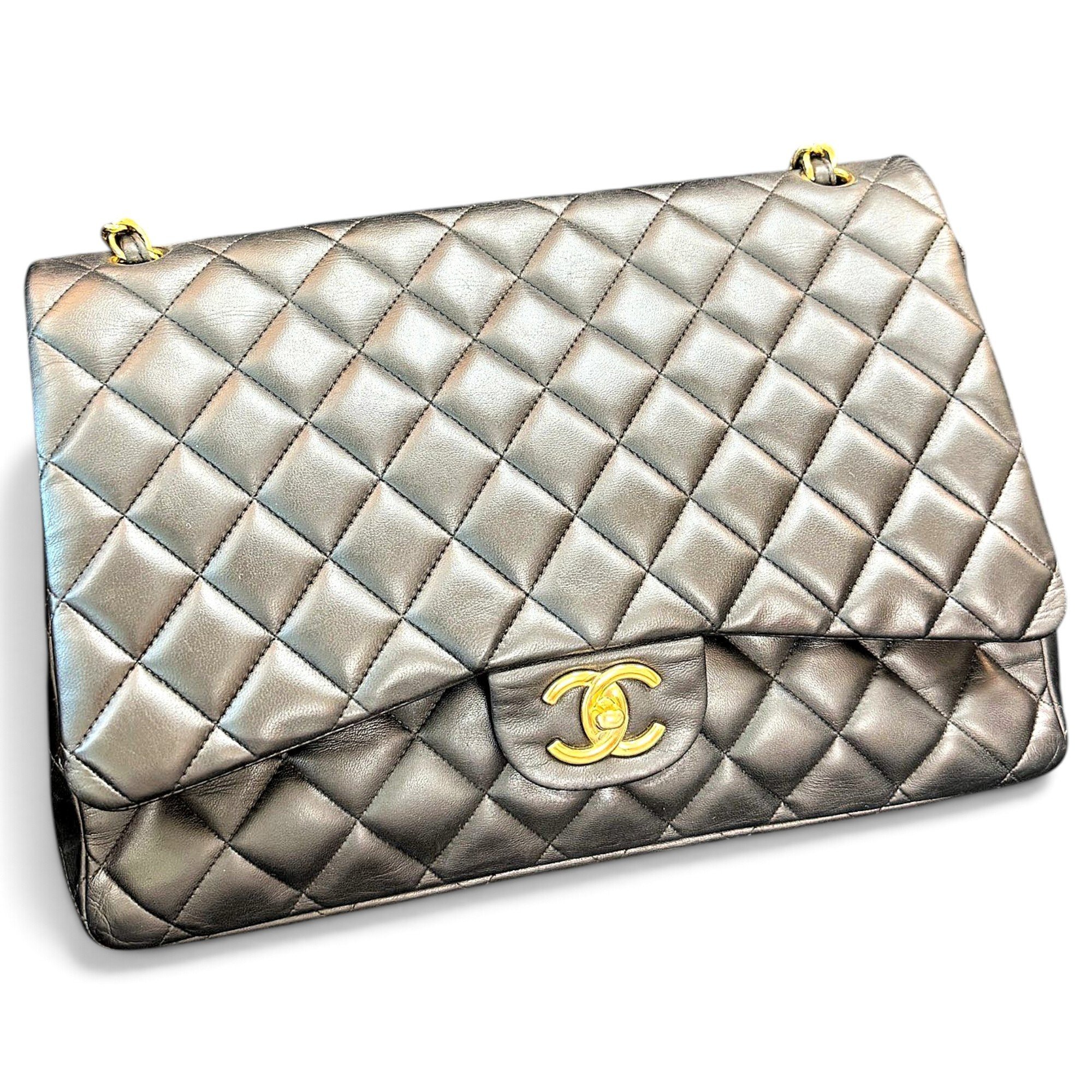 Timeless/Classique leather crossbody bag