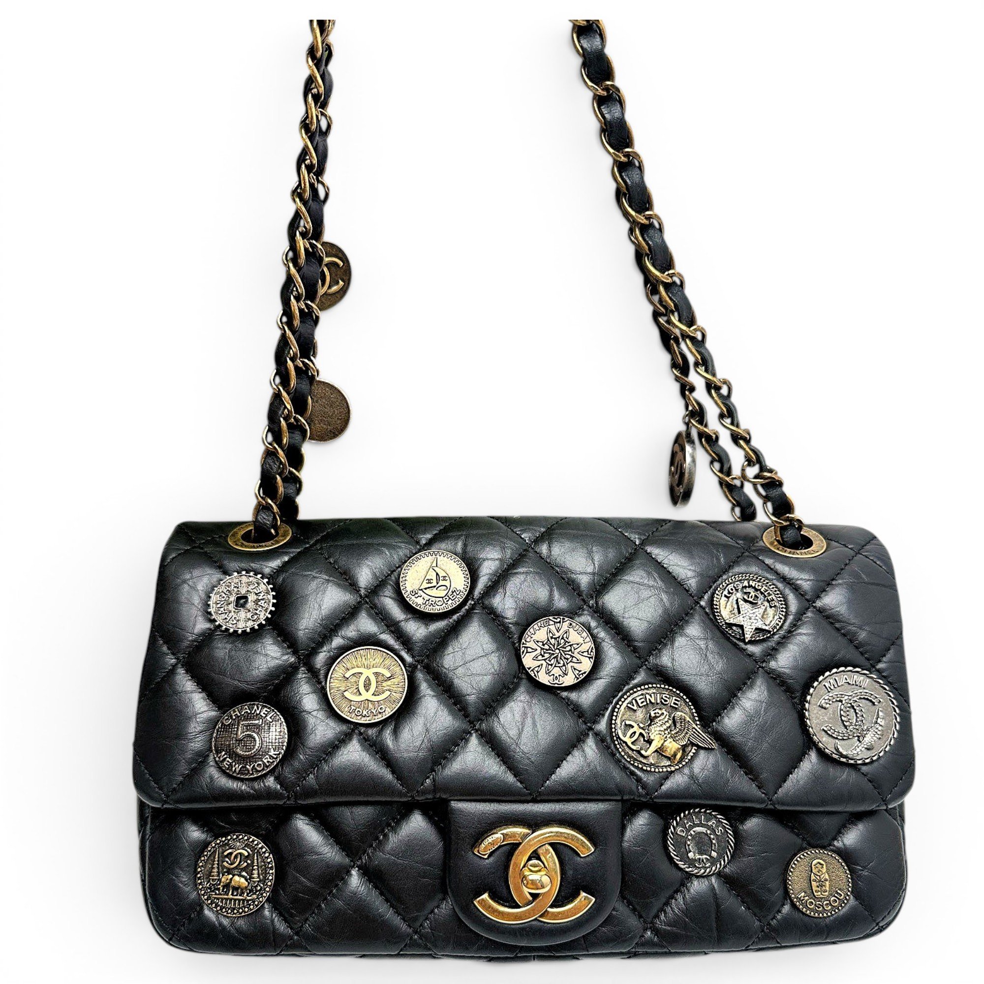 Timeless/Classique leather crossbody bag