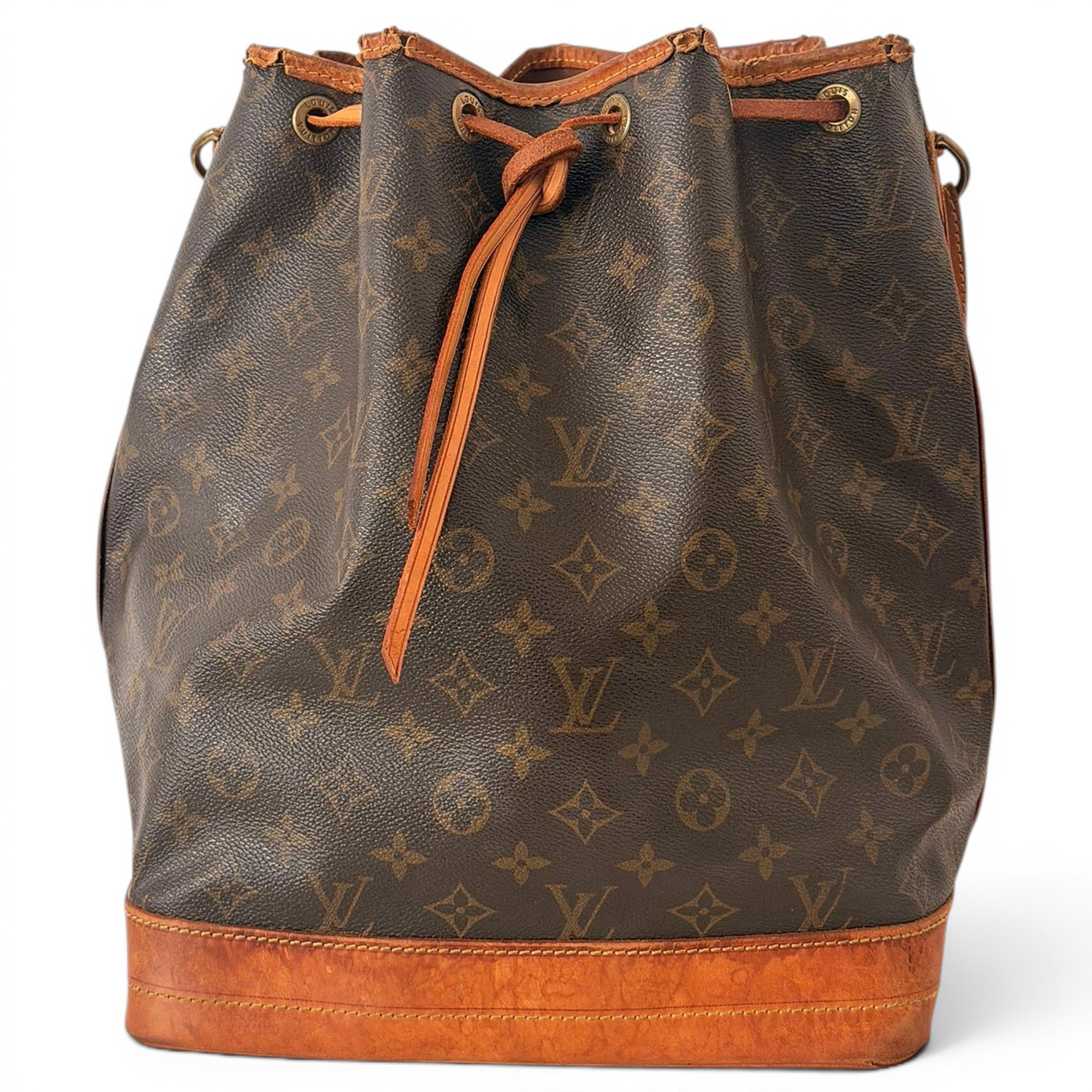 Noé leather handbag