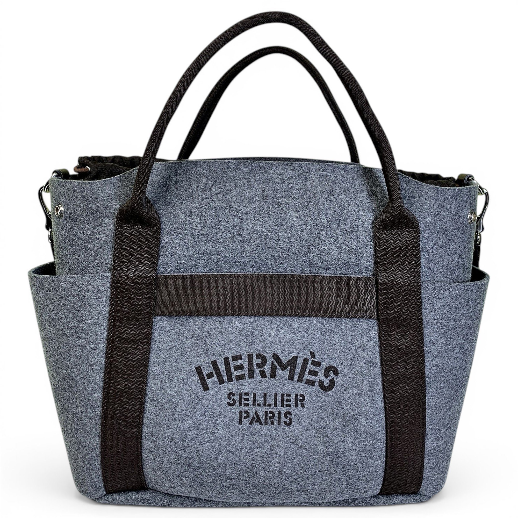 Groom tote