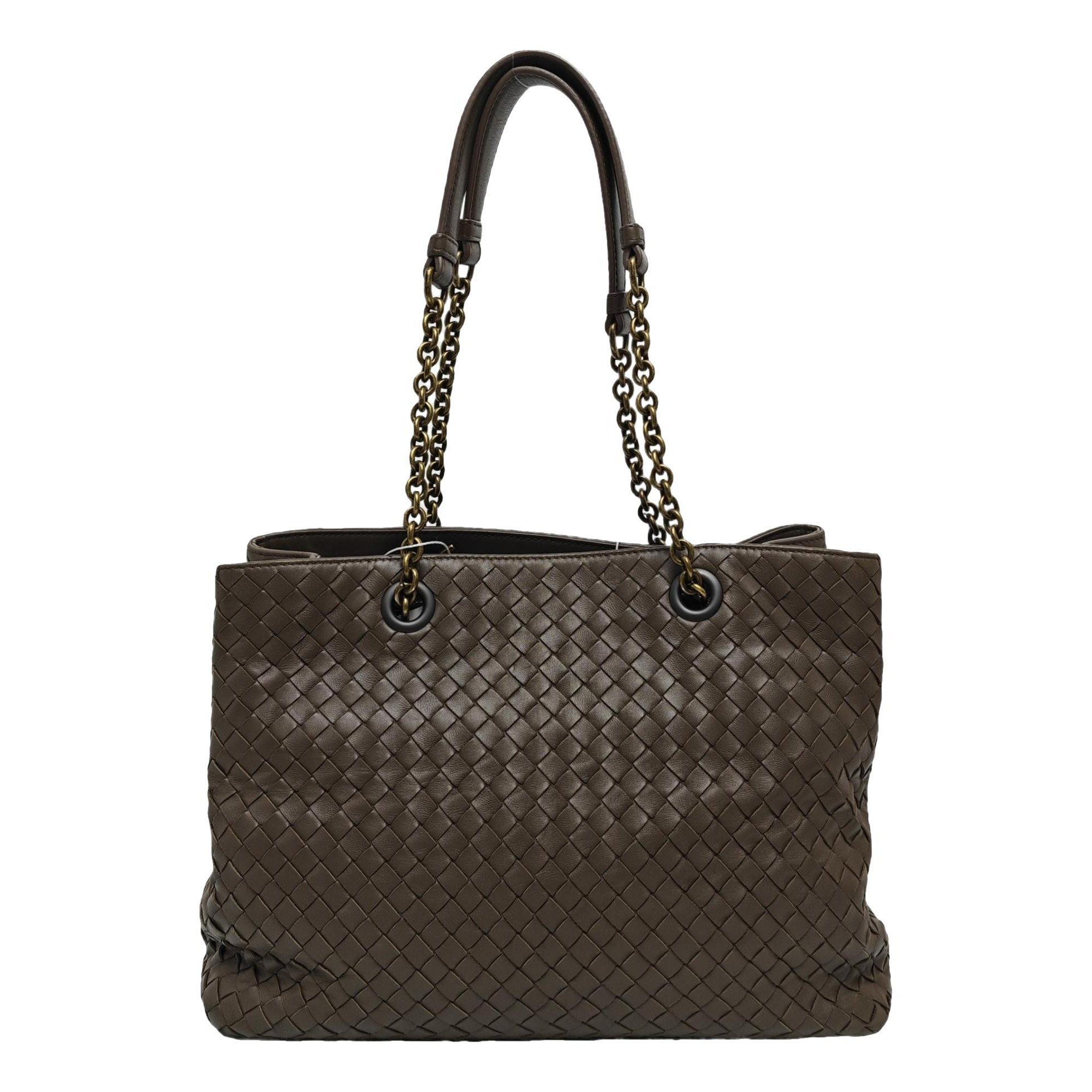 Parachute leather handbag